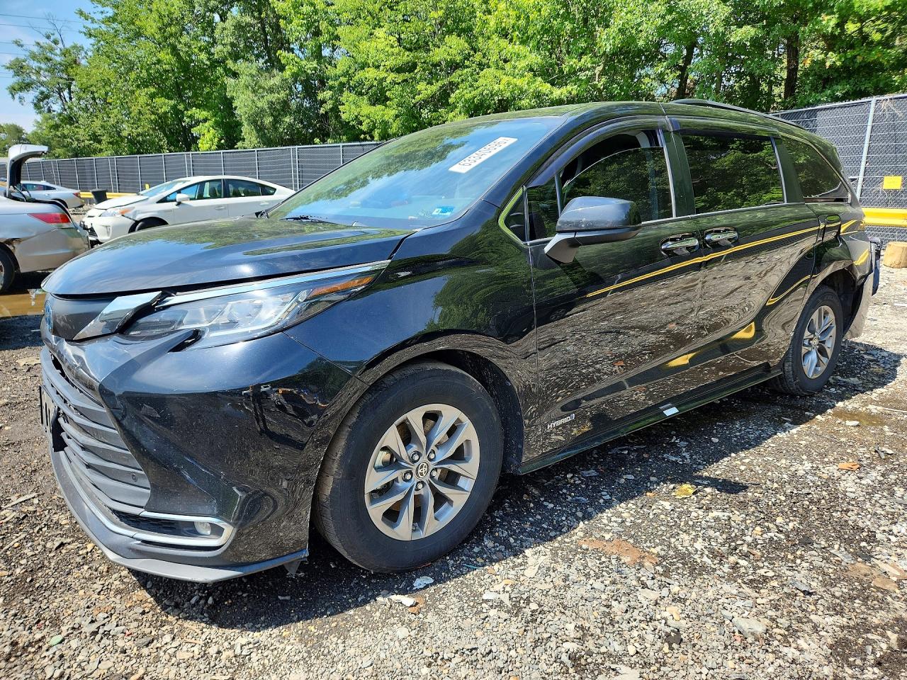 5TDJRKEC7MS027708 · 2021 TOYOTA SIENNA