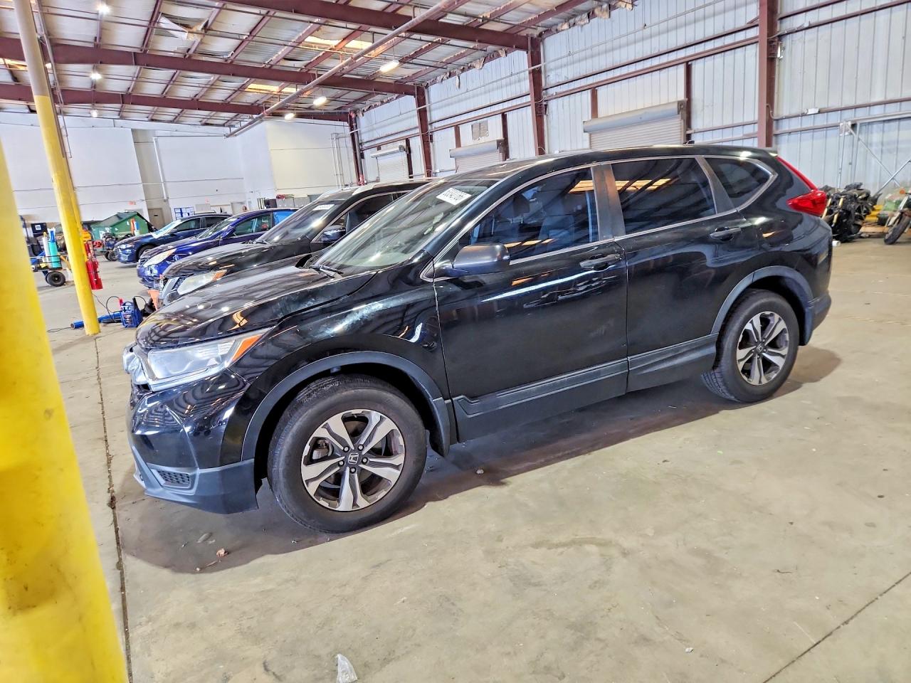 5J6RW6H38HL005894 · 2017 HONDA CRV