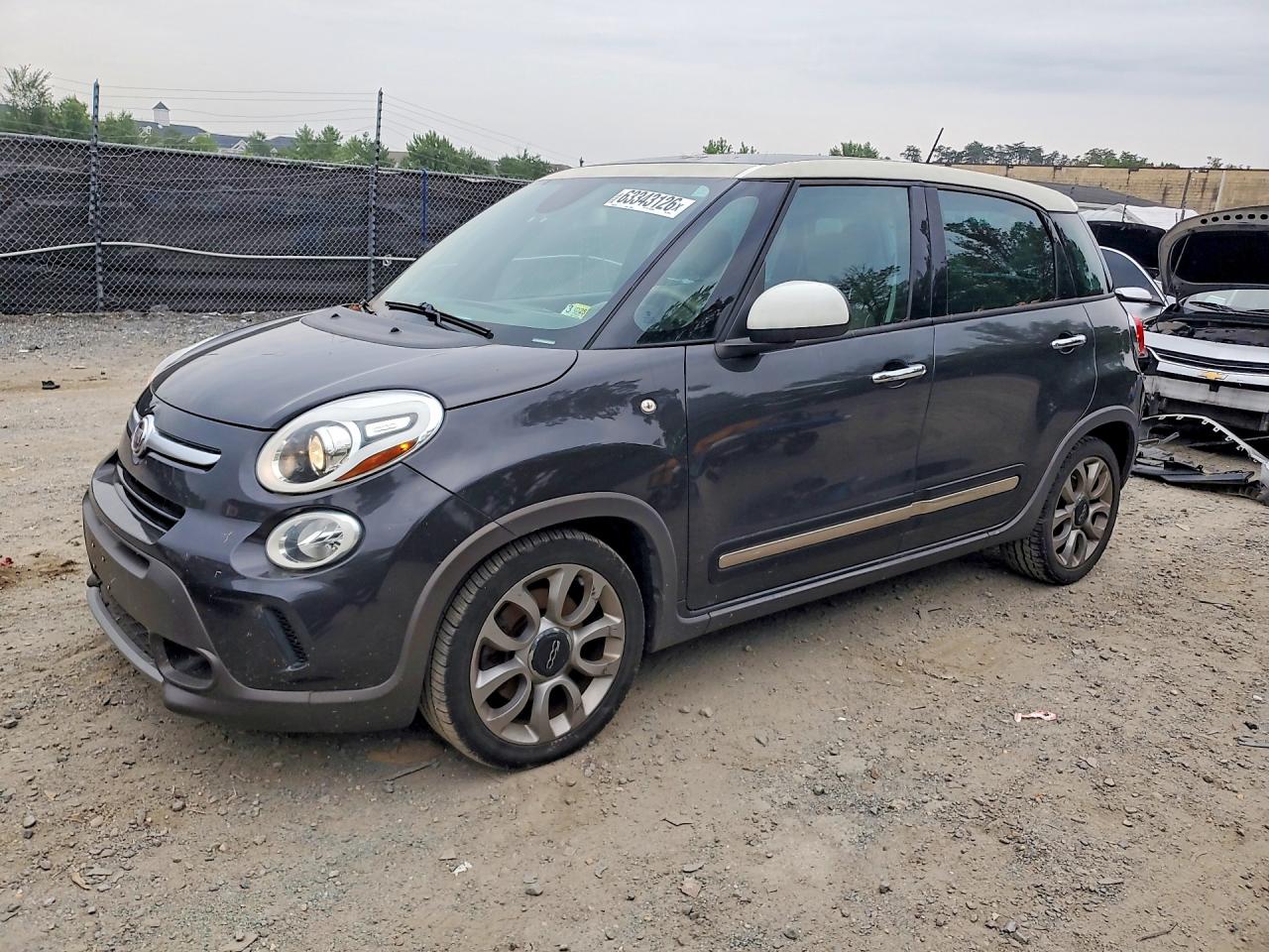 ZFBCFADH3FZ035706 · 2015 FIAT 500L
