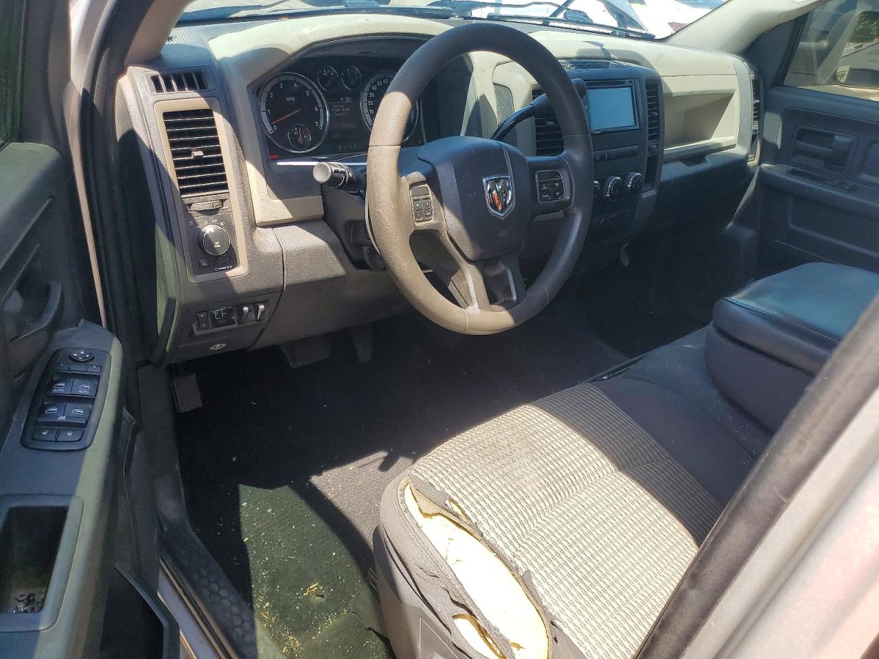 1C6RD6KT6CS306397 · 2012 DODGE RAM 1500 · 8/12