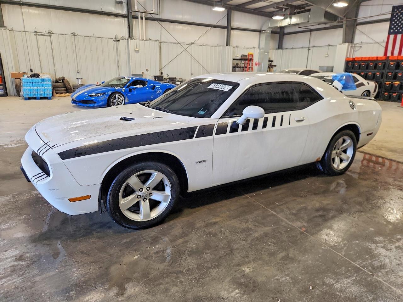 2011 DODGE CHALLENGER