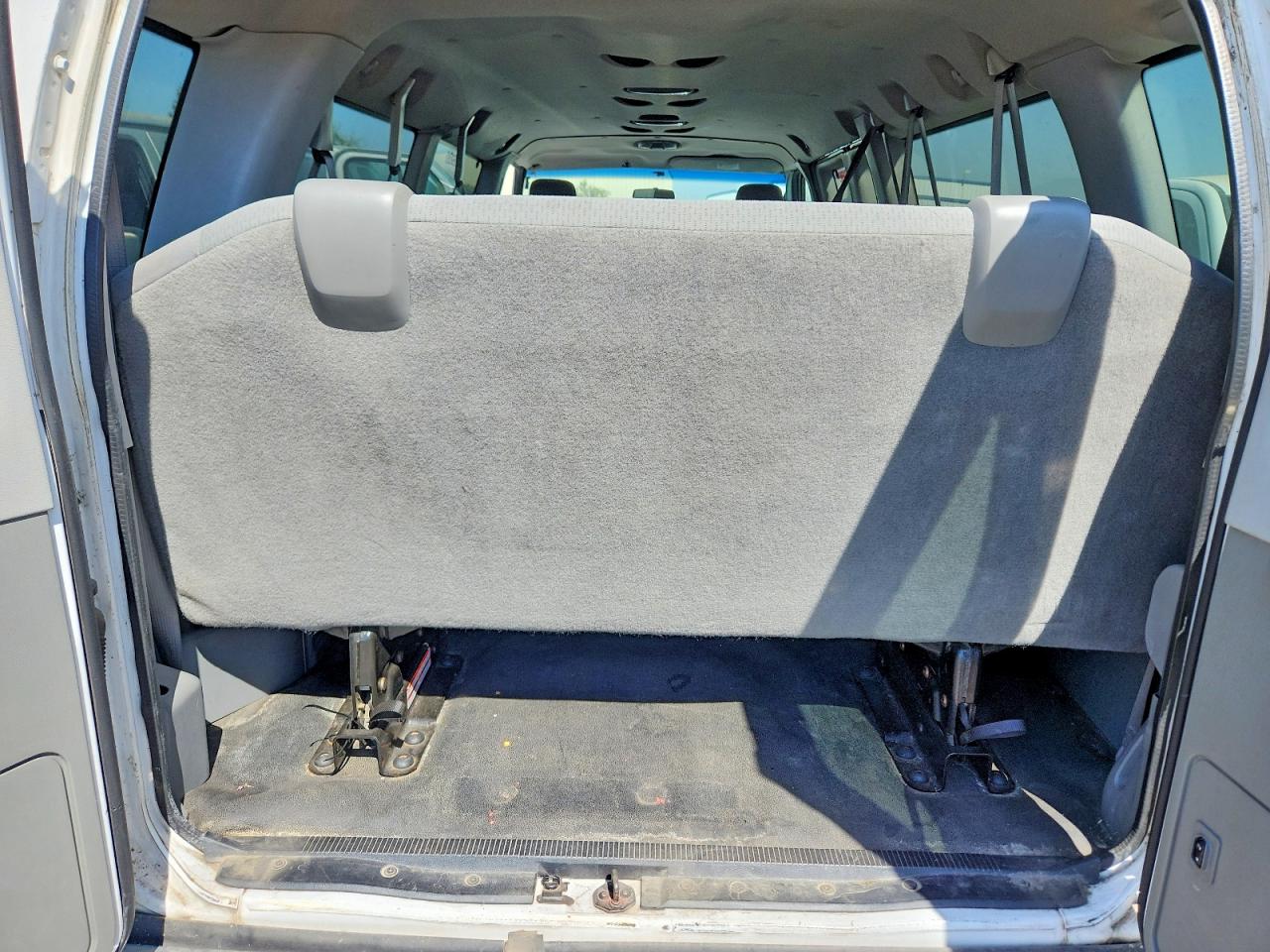 1FBSS3BL6BDB07453 · 2011 FORD ECONOLINE · 10/13