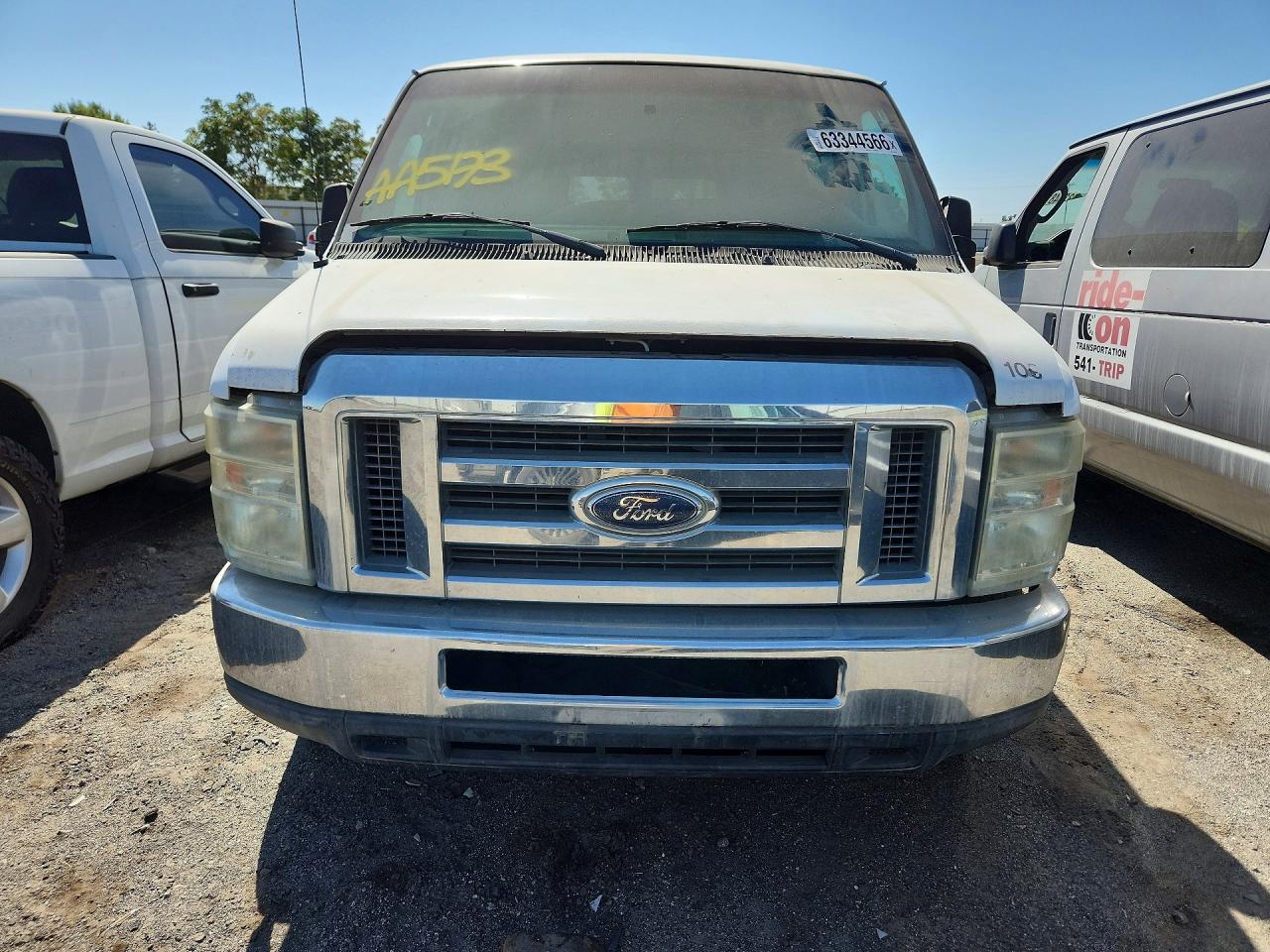 1FBSS3BL6BDB07453 · 2011 FORD ECONOLINE · 5/13