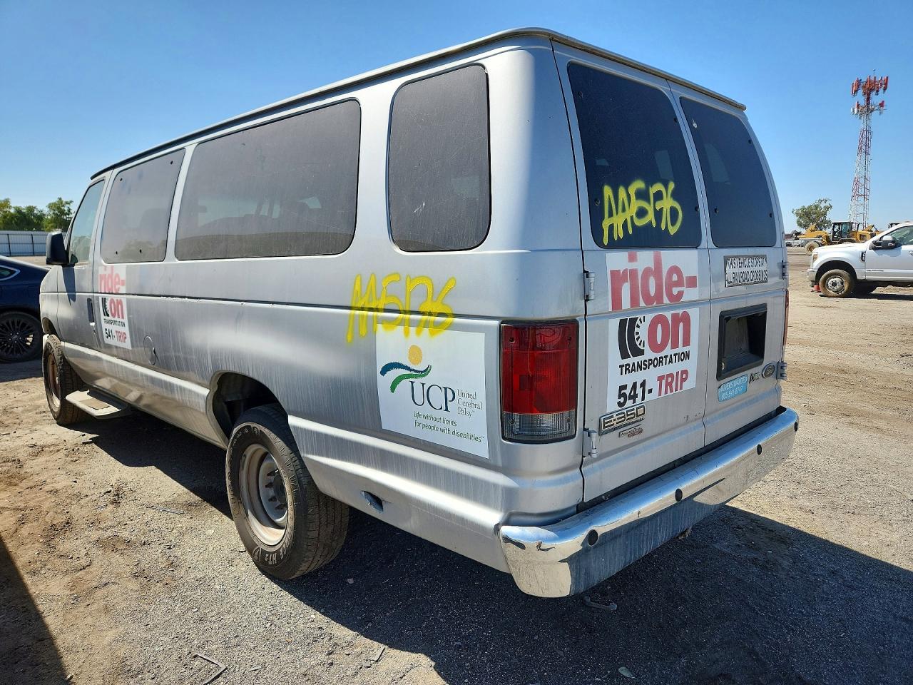 1FBSS3BL7BDA79291 · 2011 FORD ECONOLINE · 2/13