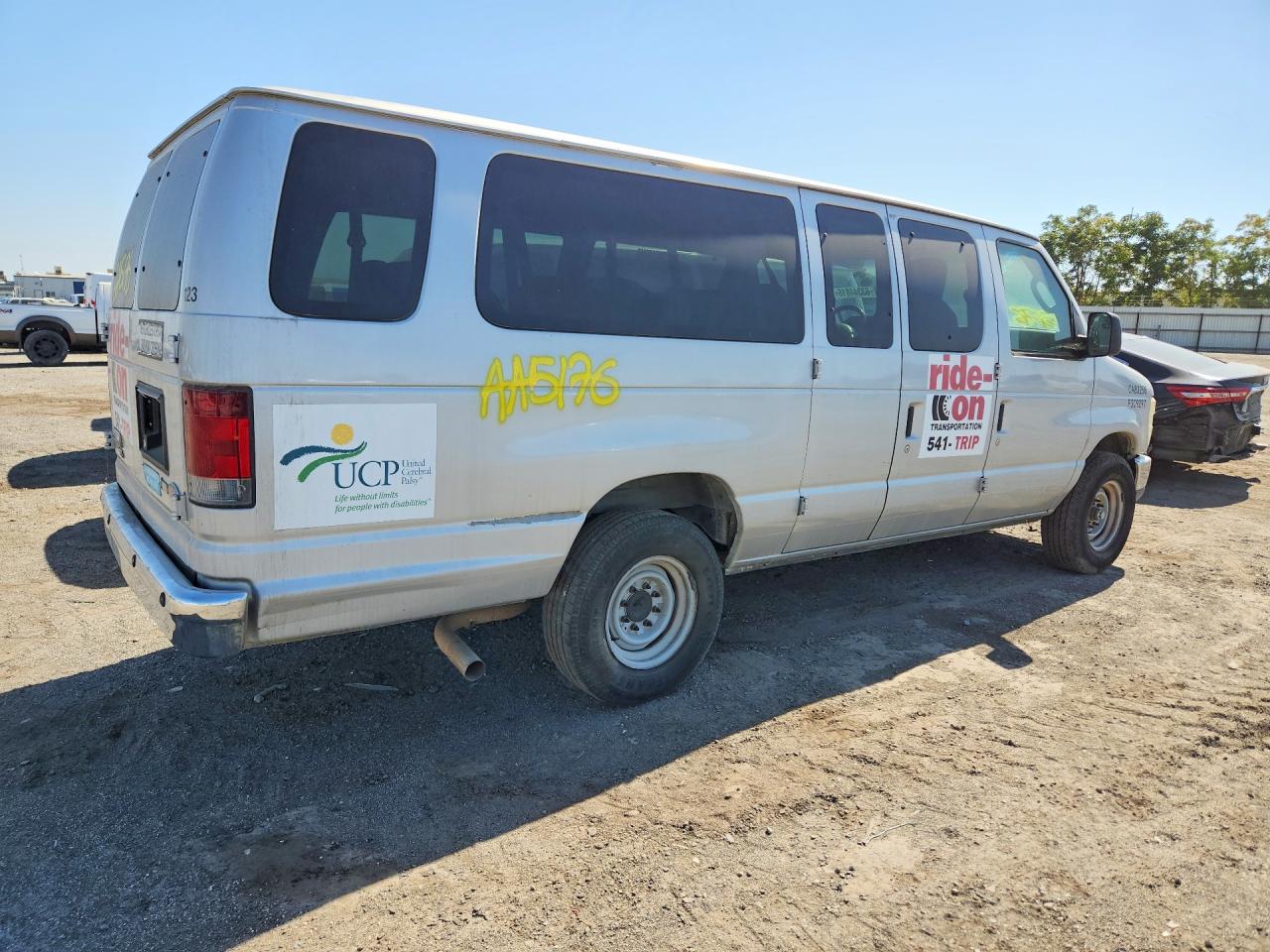 1FBSS3BL7BDA79291 · 2011 FORD ECONOLINE · 3/13