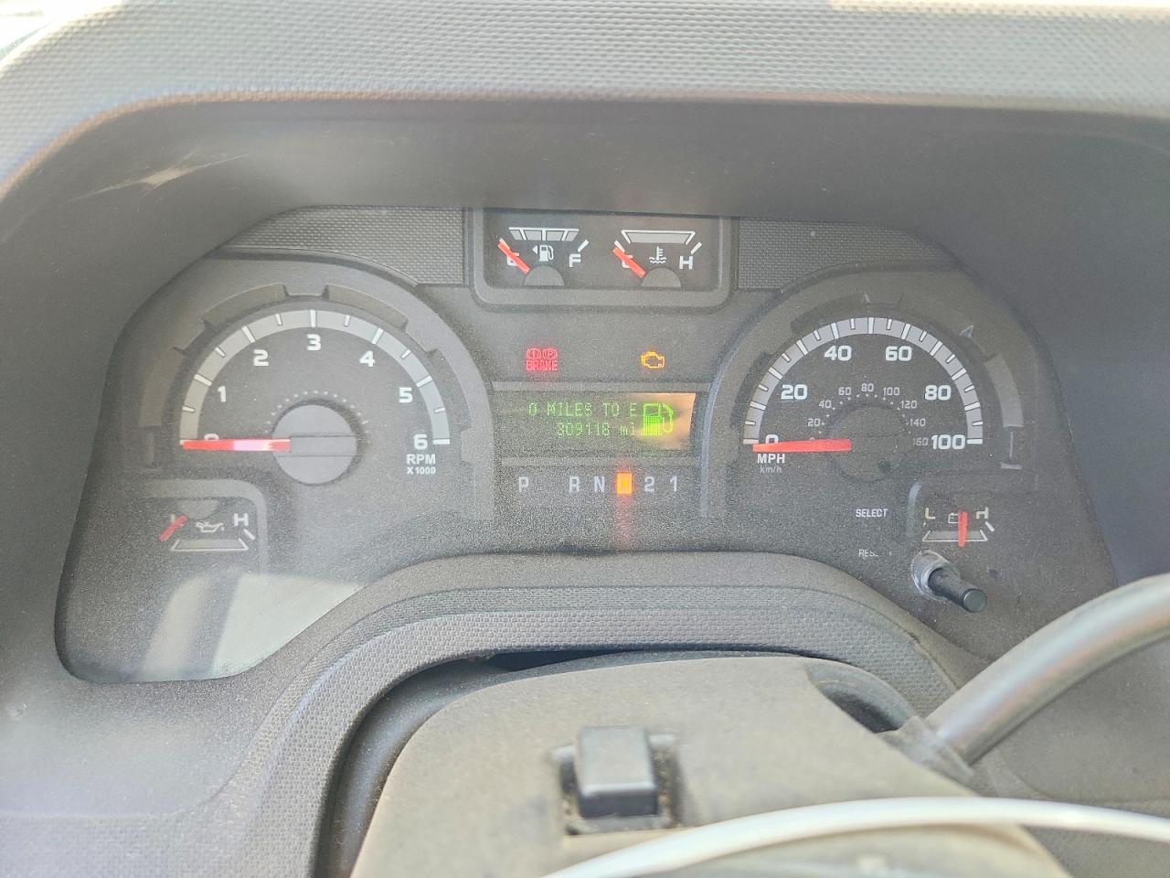 1FBSS3BL7BDA79291 · 2011 FORD ECONOLINE · 9/13