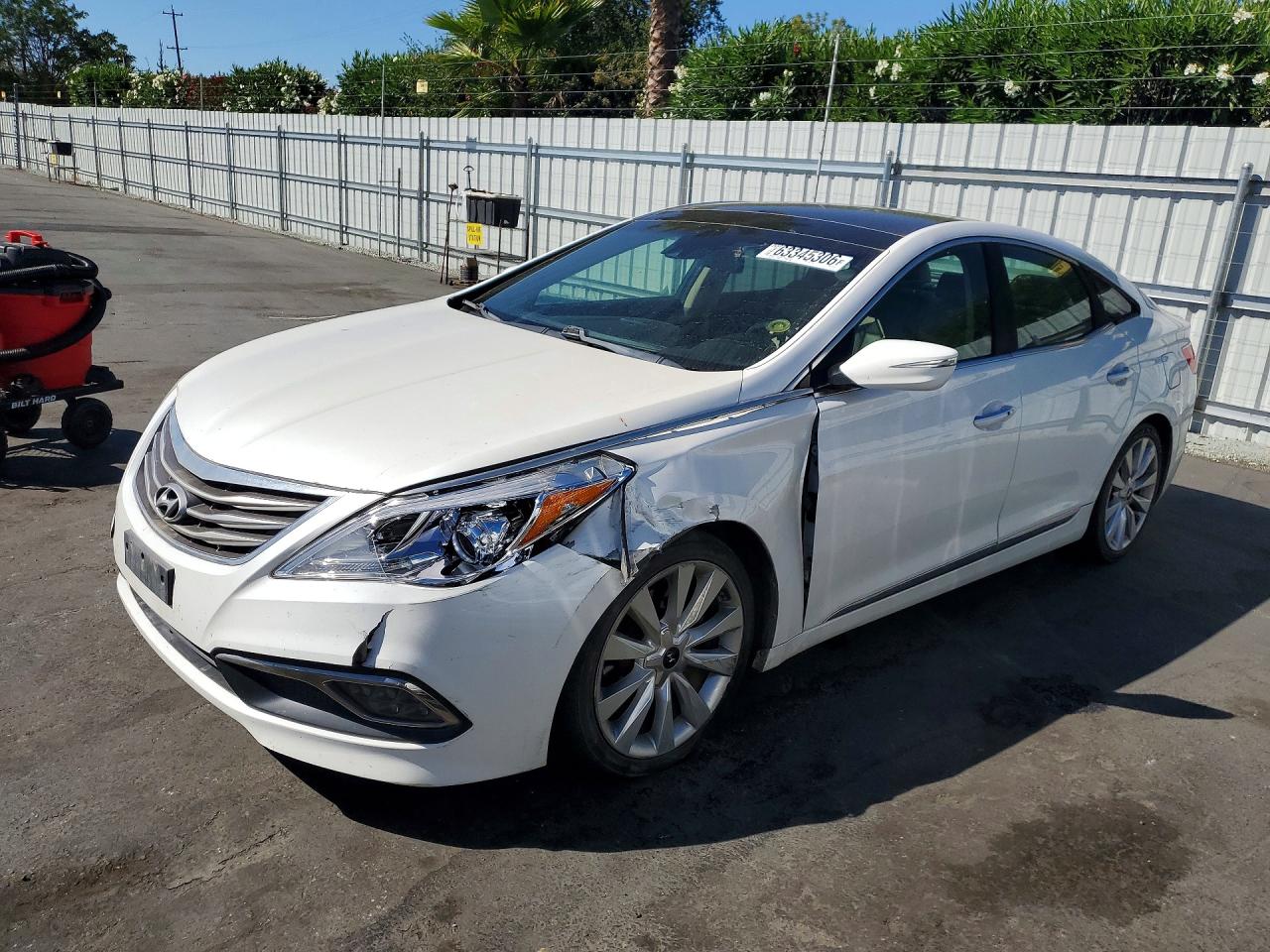 2015 HYUNDAI AZERA