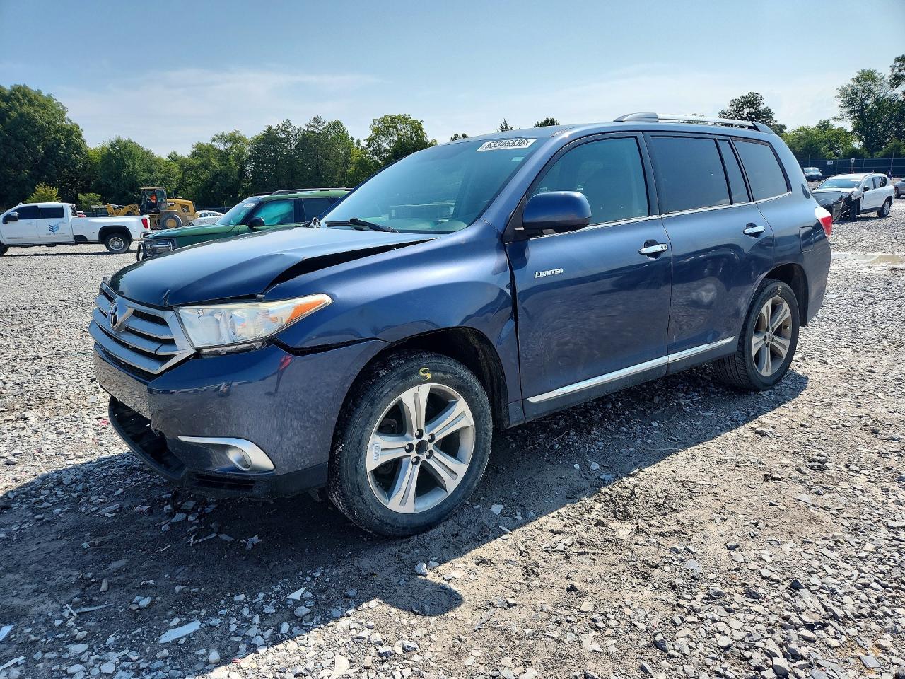 5TDYK3EHXBS044567 · 2011 TOYOTA HIGHLANDER