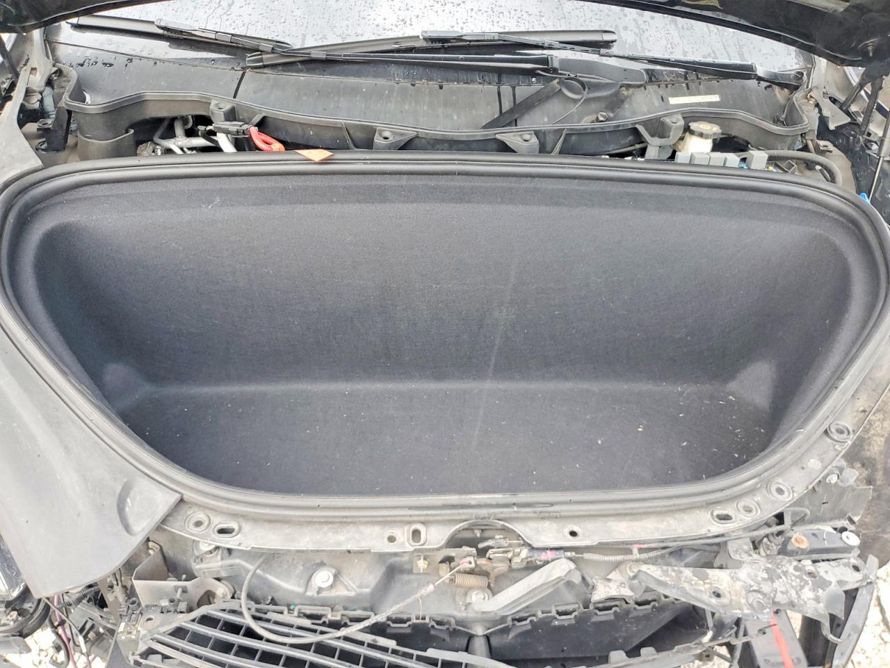 5YJXCAE43GF000898 · 2016 TESLA MODEL X · 12/14