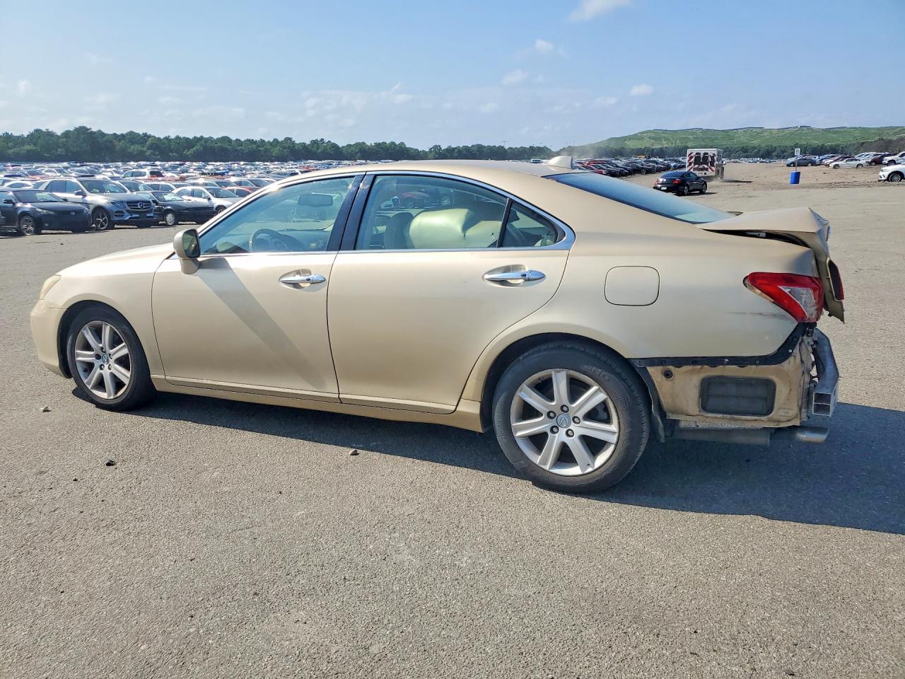 JTHBJ46G872004022 · 2007 LEXUS ES · 2/12