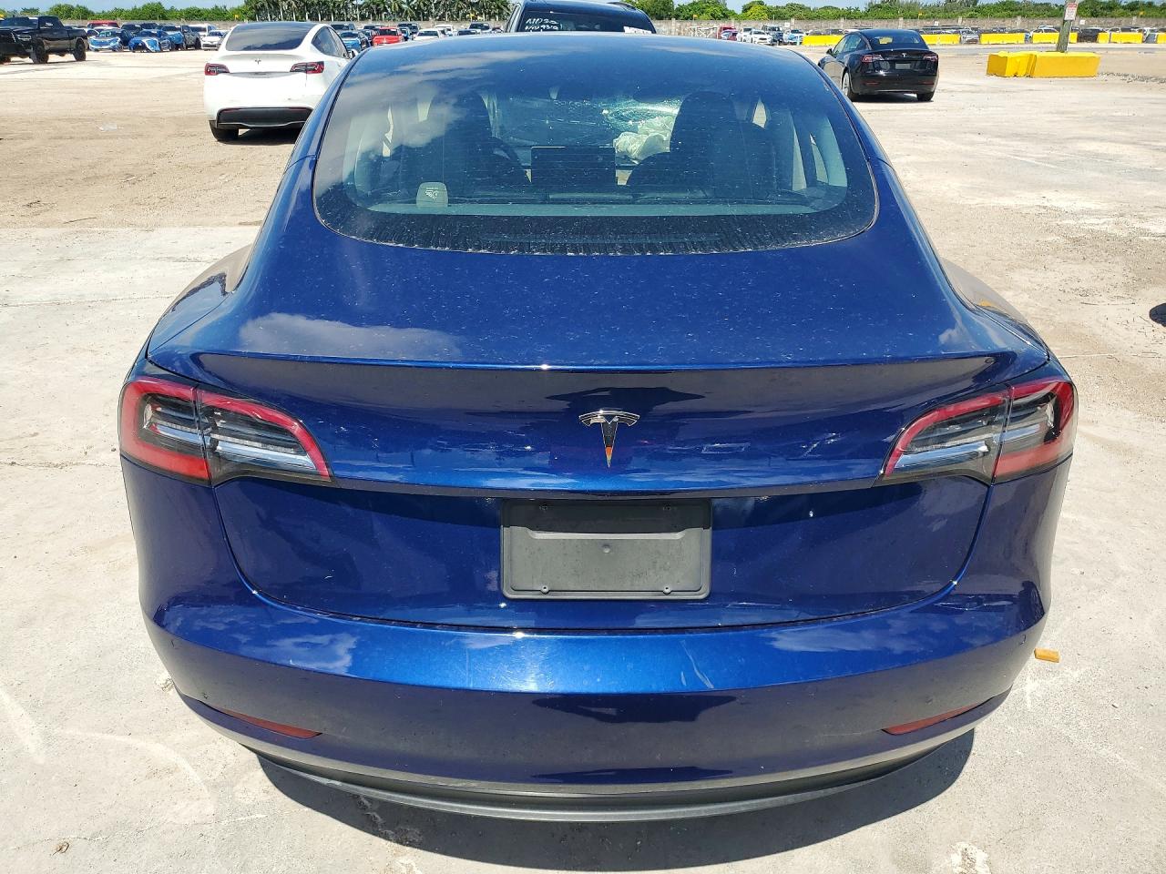5YJ3E1EA2NF290305 · 2022 TESLA MODEL 3 · 6/12