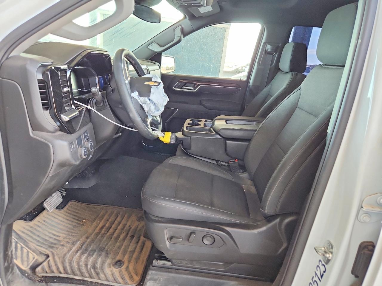 2GCPACED1S1142616 · 2025 CHEVROLET SILVERADO · 7/12