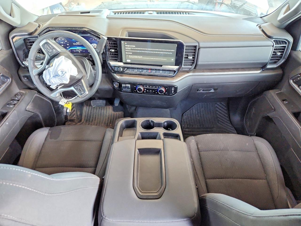 2GCPACED1S1142616 · 2025 CHEVROLET SILVERADO · 8/12