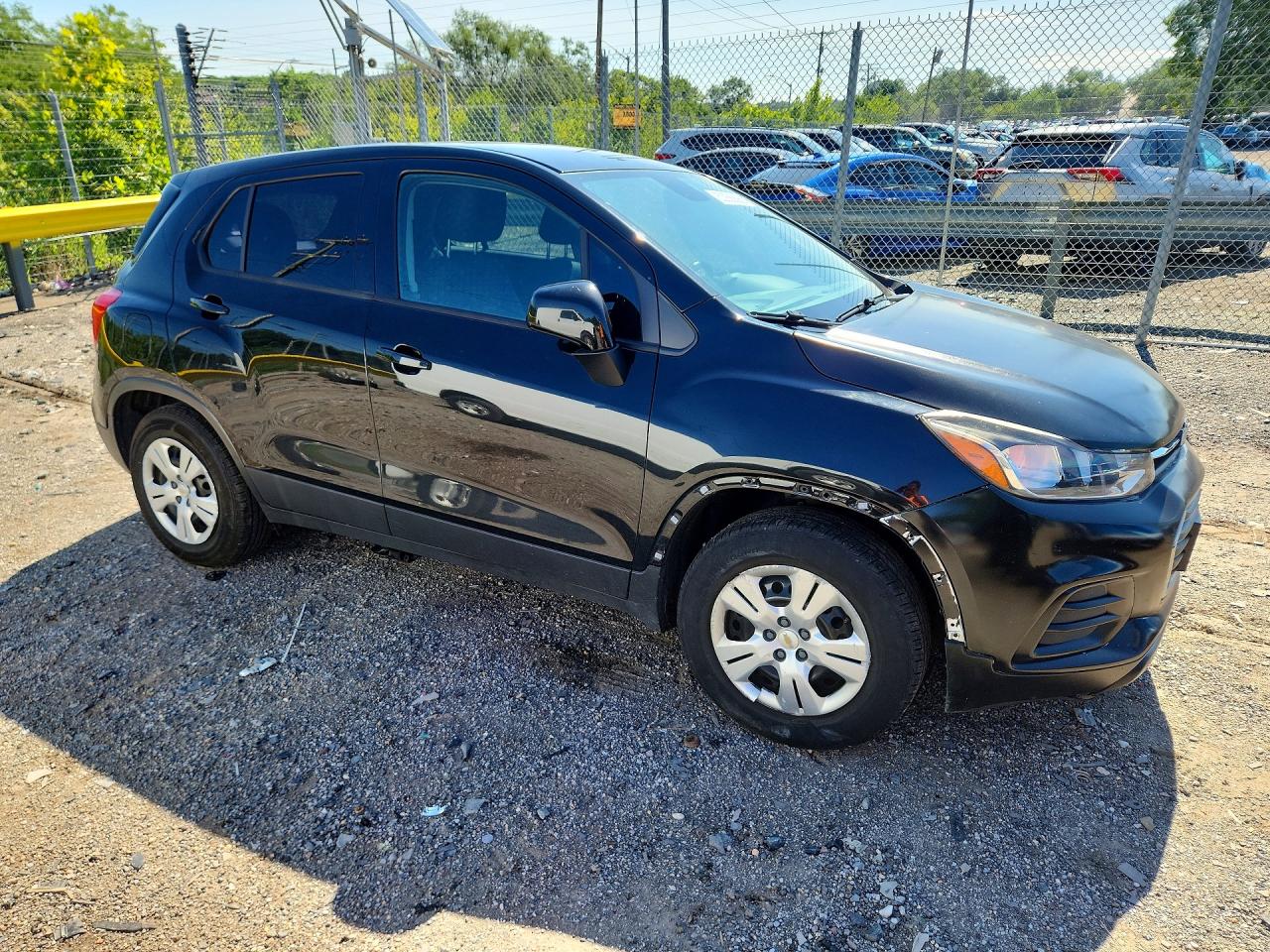 3GNCJKSB2JL394875 · 2018 CHEVROLET TRAX · 4/13