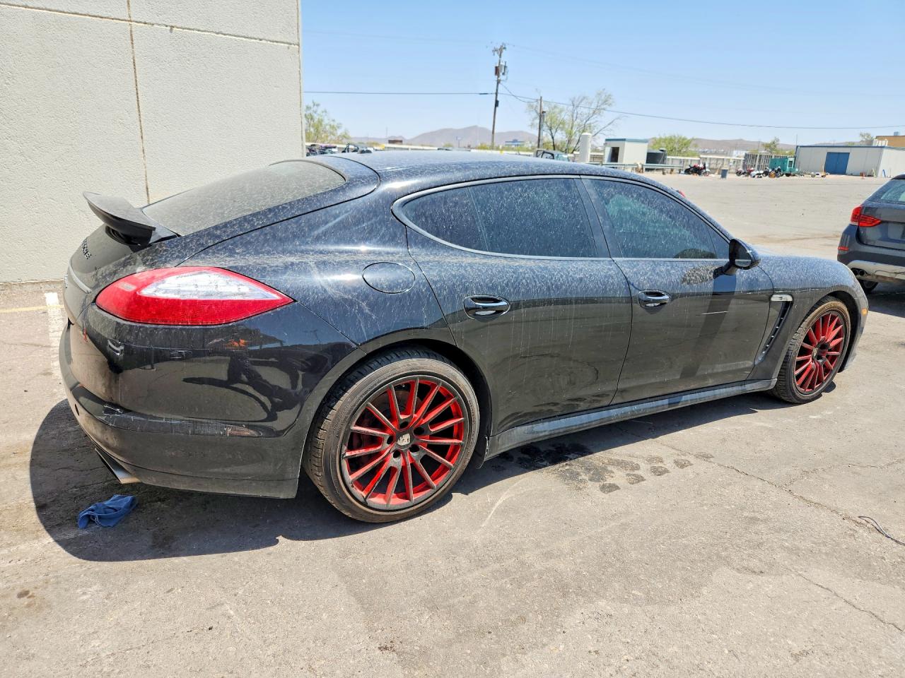 WP0AA2A79BL013677 · 2011 PORSCHE PANAMERA · 3/12