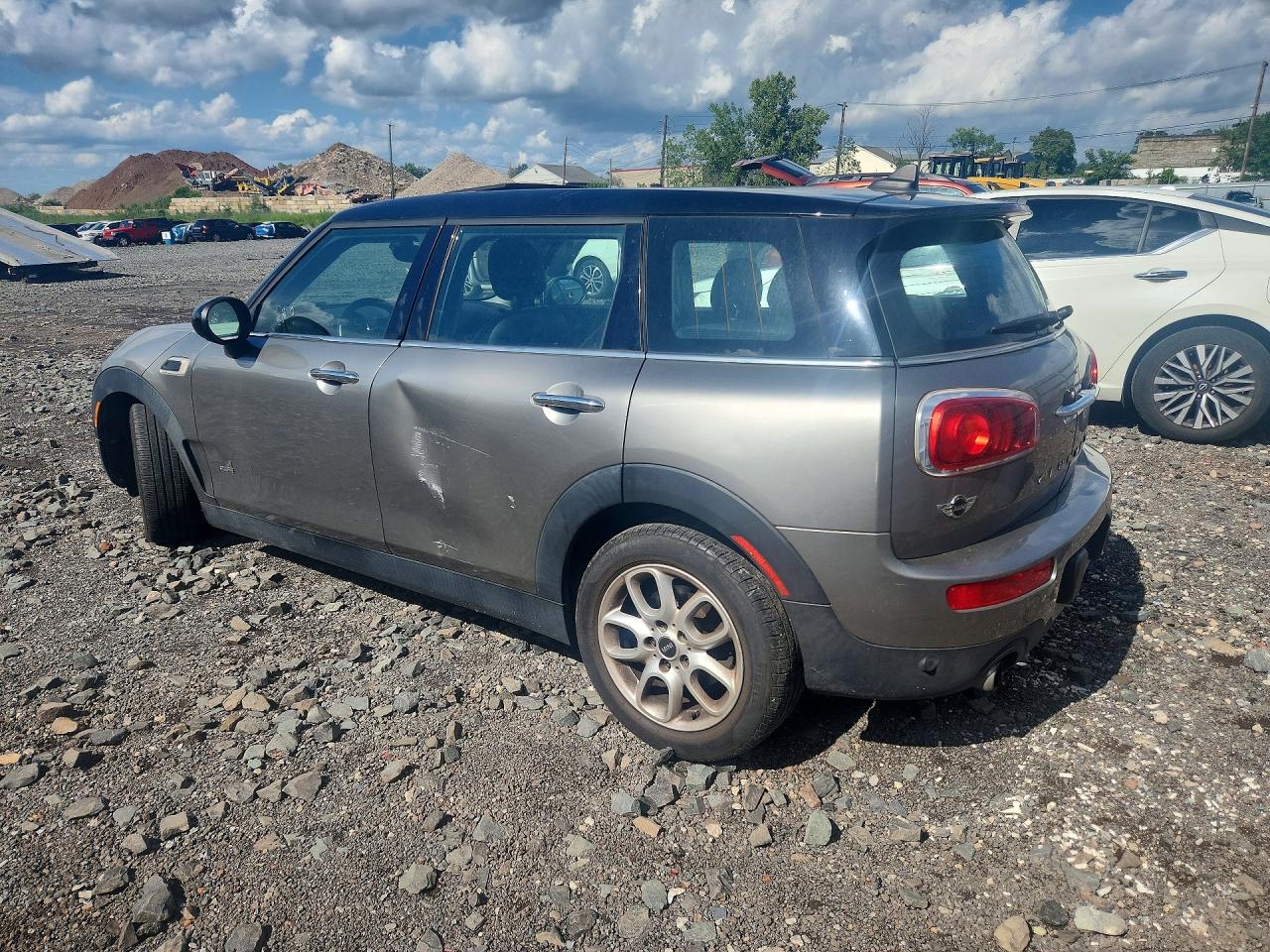 WMWLU1C37H2F28793 · 2017 MINI COOPER · 2/12