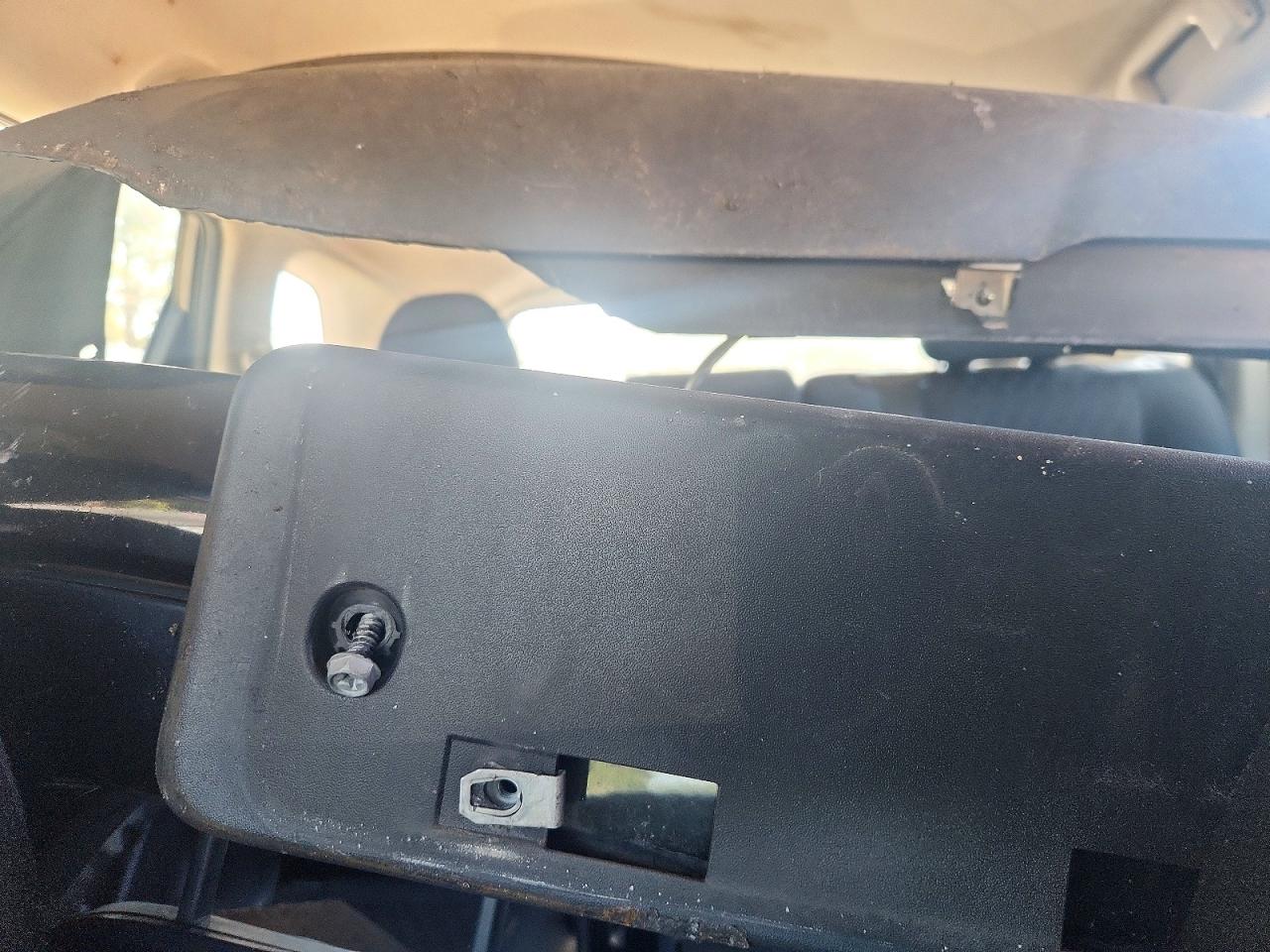 5N1AT2MV7KC788480 · 2019 NISSAN ROGUE · 10/13