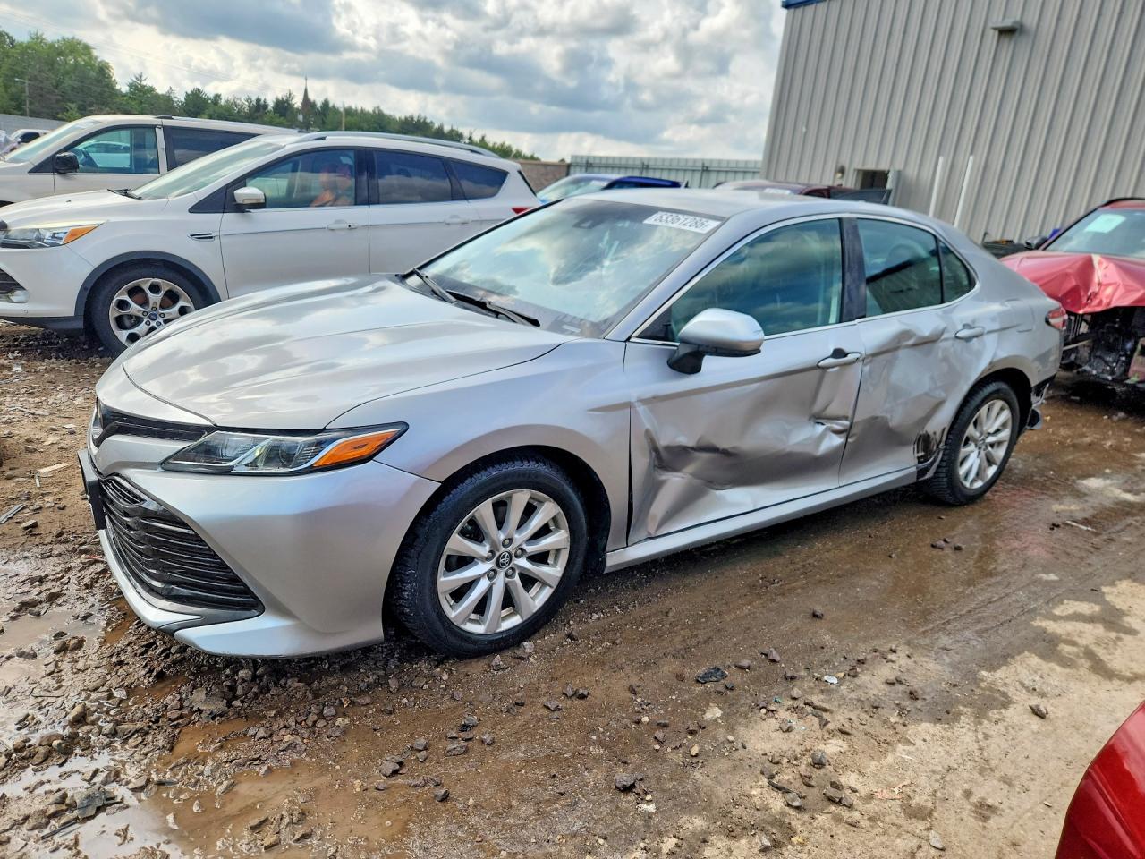 4T1B11HK0KU690695 · 2019 TOYOTA CAMRY