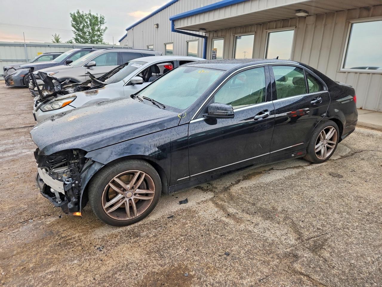 WDDGF8AB9EA955835 · 2014 MERCEDES-BENZ C