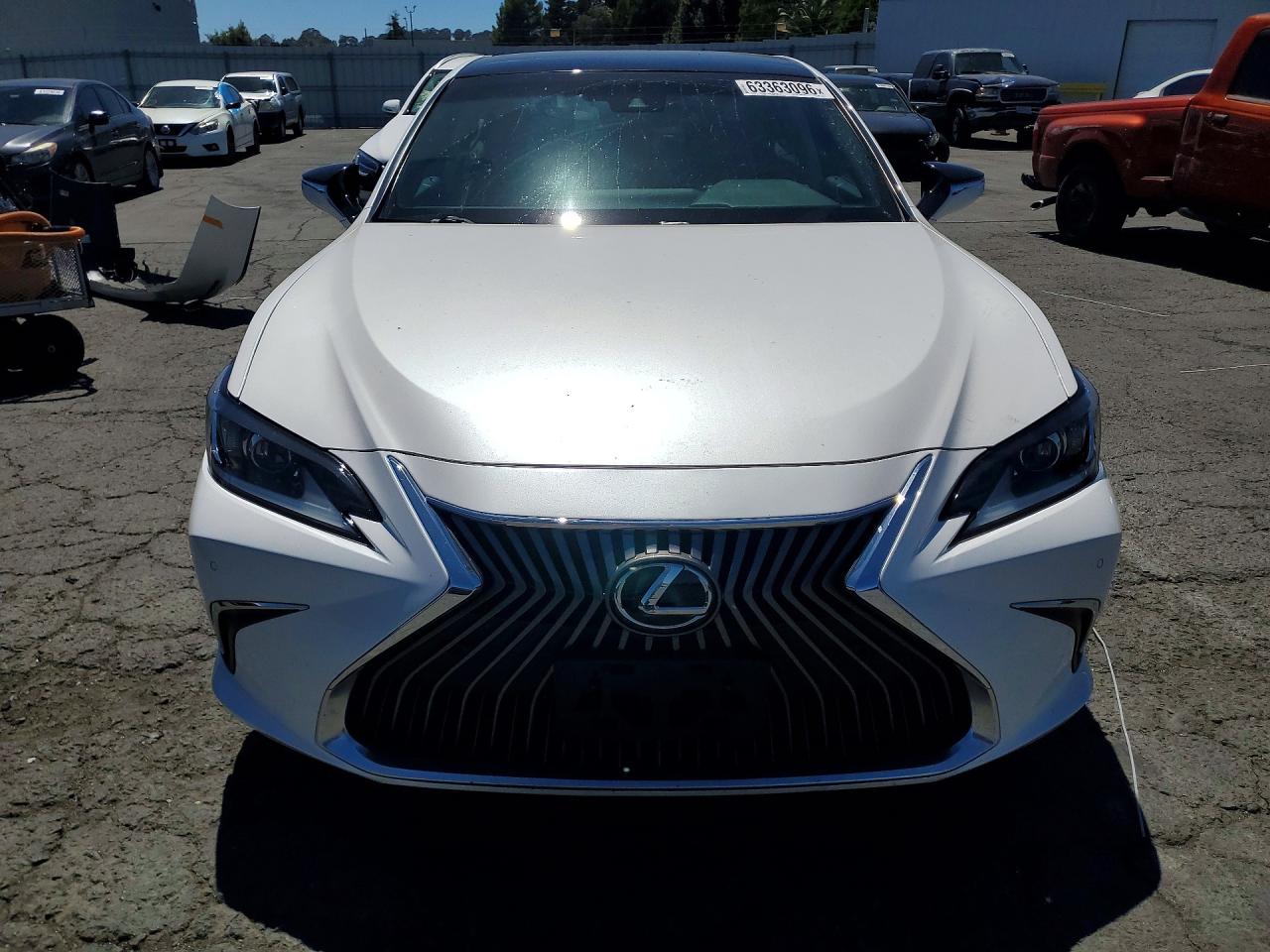 58ADZ1B17MU089698 · 2021 LEXUS ES 350 · 5/13