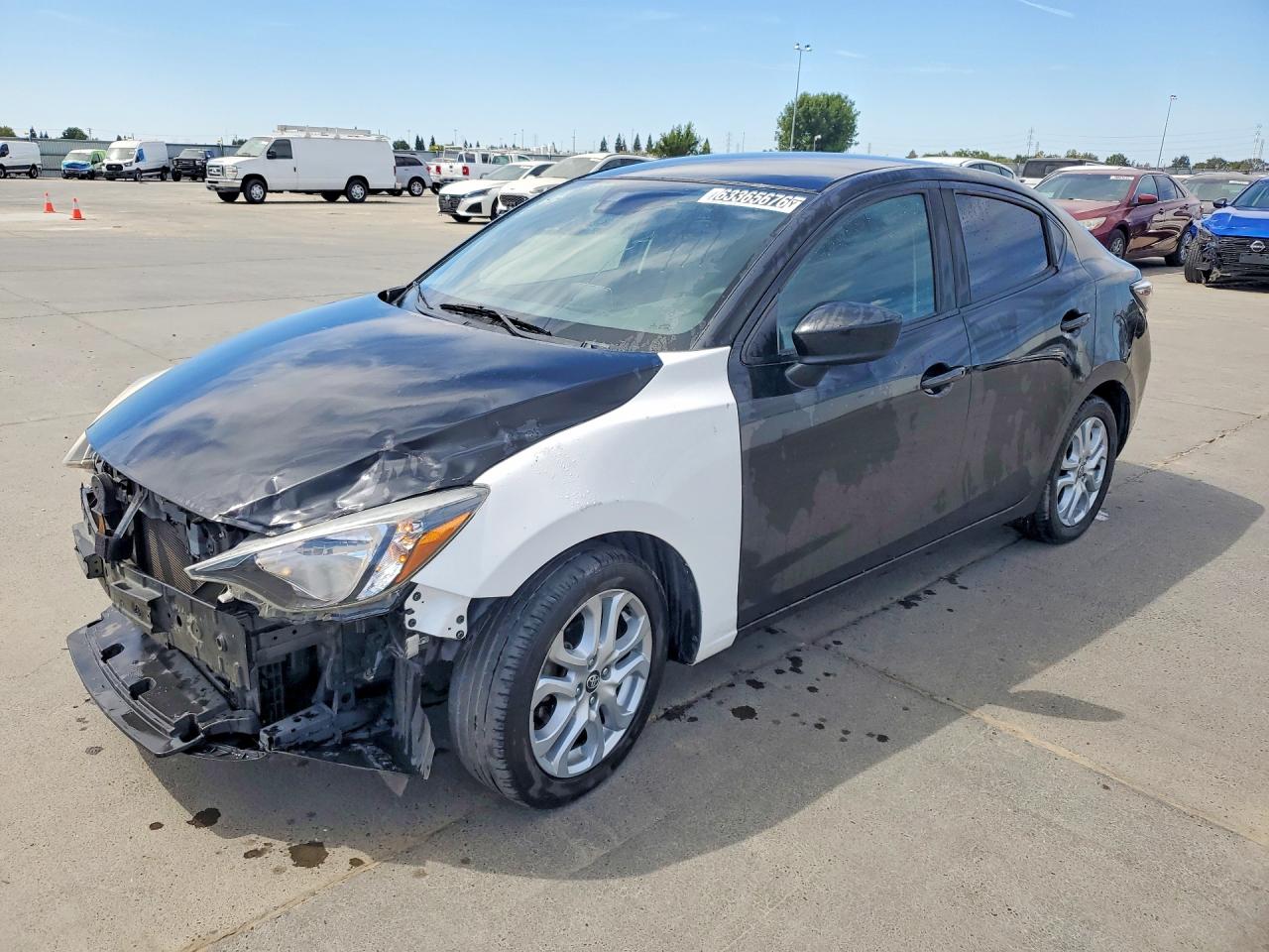 3MYDLBYV9HY160546 · 2017 TOYOTA YARIS IA