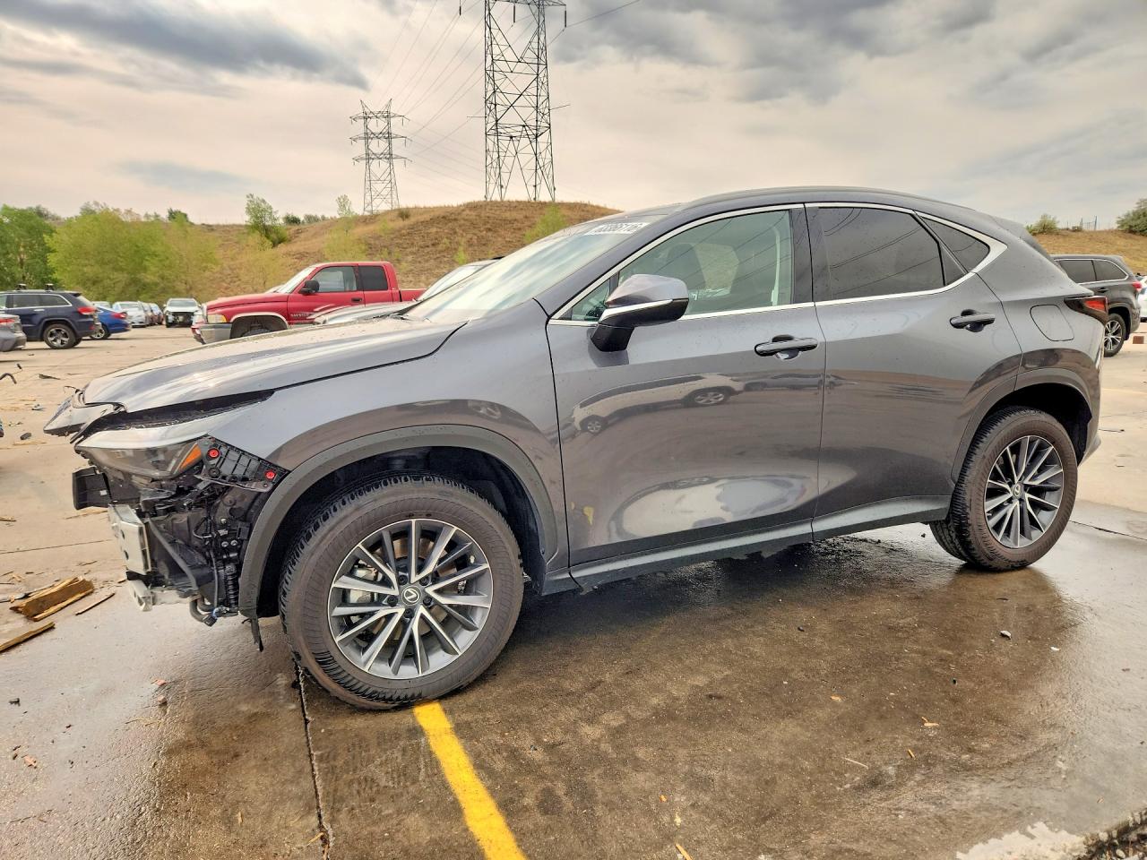 2T2GKCEZXNC004597 · 2022 LEXUS NX
