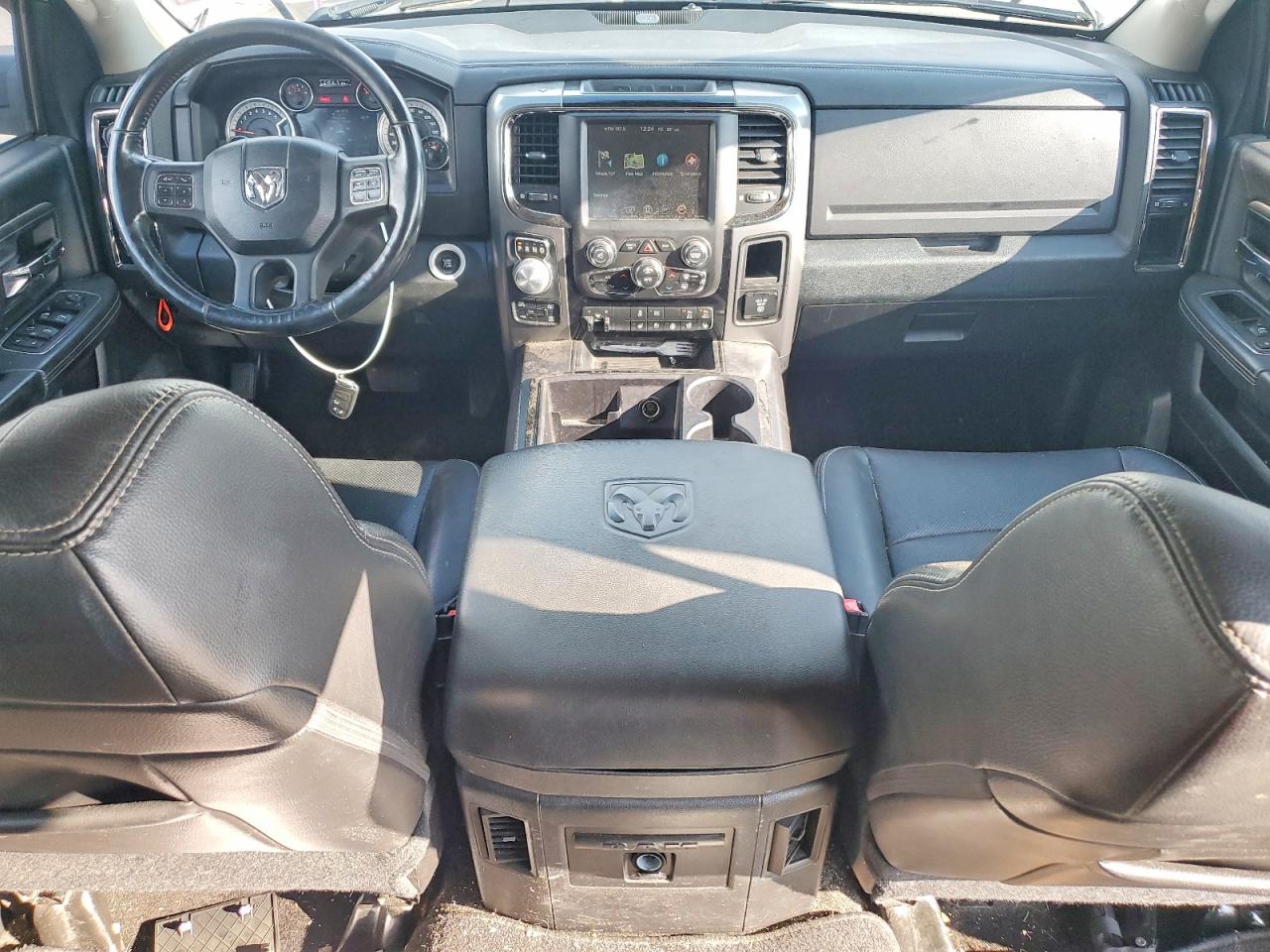 1C6RR7MT6FS558353 · 2015 RAM 1500 · 8/12