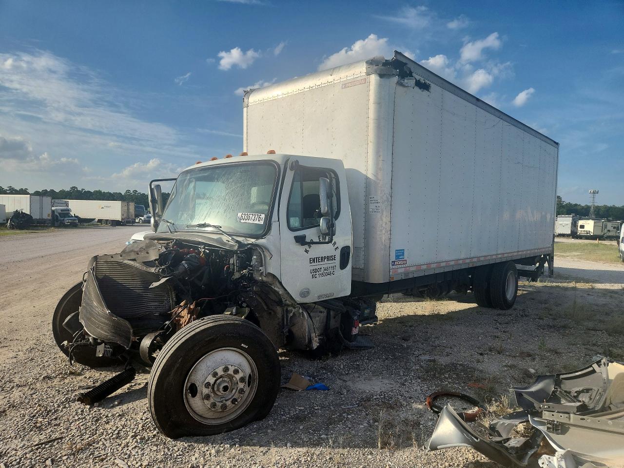 1FVACWDT2EHFM3322 · 2014 FREIGHTLINER M2