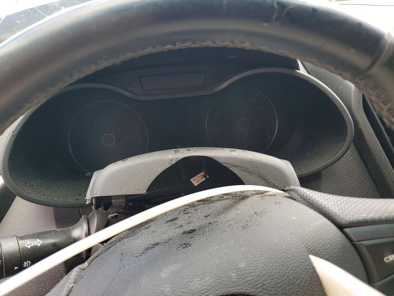 KMHTC6AE7GU291998 · 2016 HYUNDAI VELOSTER · 9/12