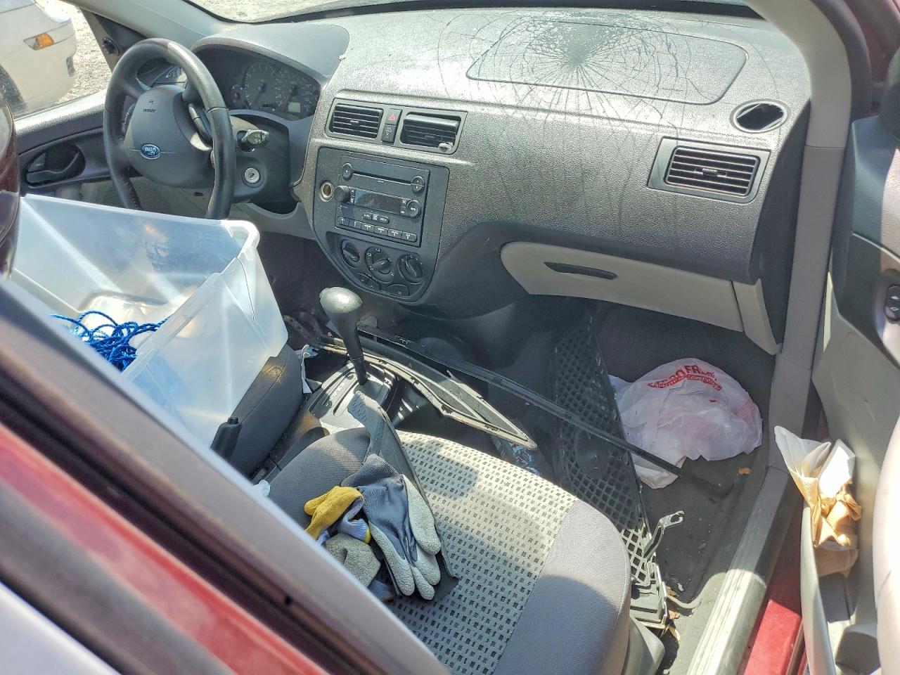 1FAHP34NX7W247786 · 2007 FORD FOCUS · 8/12