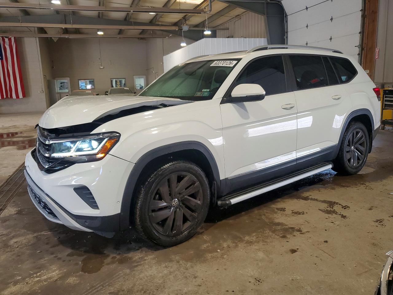 1V2BR2CA9MC522076 · 2021 VOLKSWAGEN ATLAS