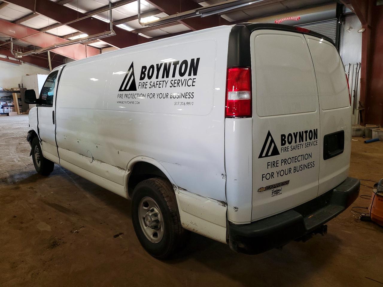 1GCWGBF72N1211644 · 2022 CHEVROLET EXPRESS G2500 · 2/13