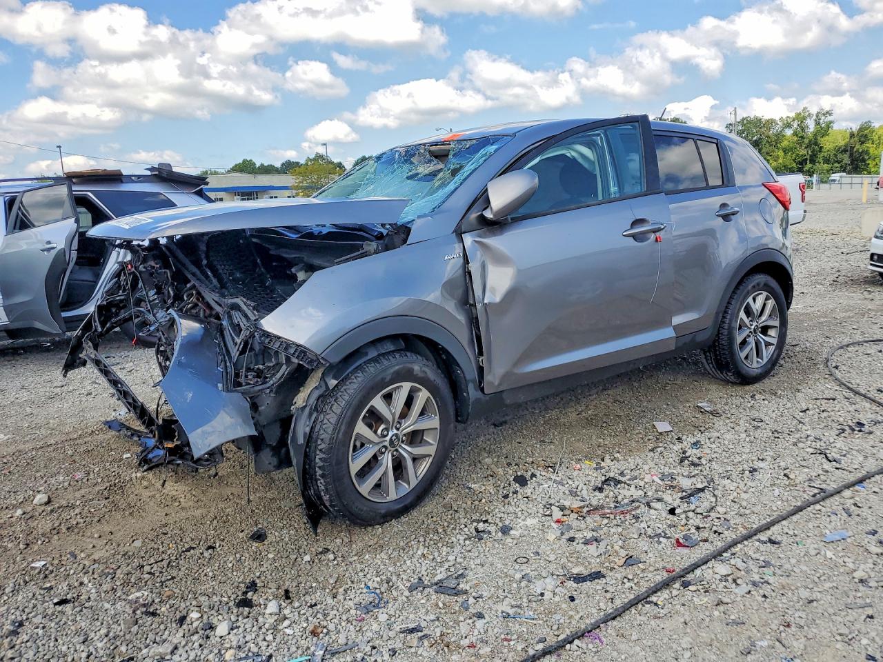 KNDPBCAC0F7701043 · 2015 KIA SPORTAGE