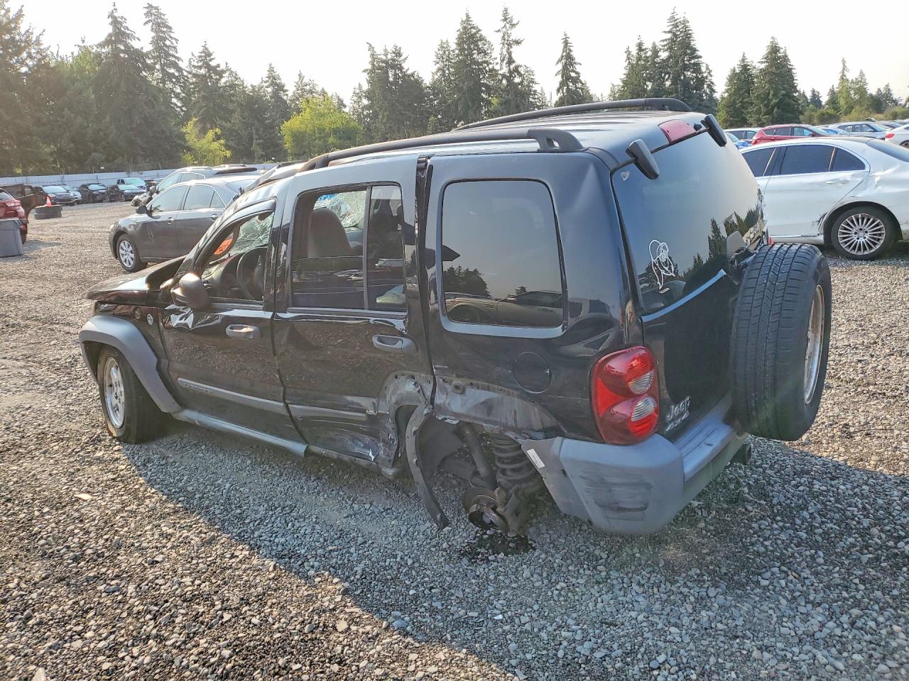 1J4GL48K65W671755 · 2005 JEEP LIBERTY · 2/14