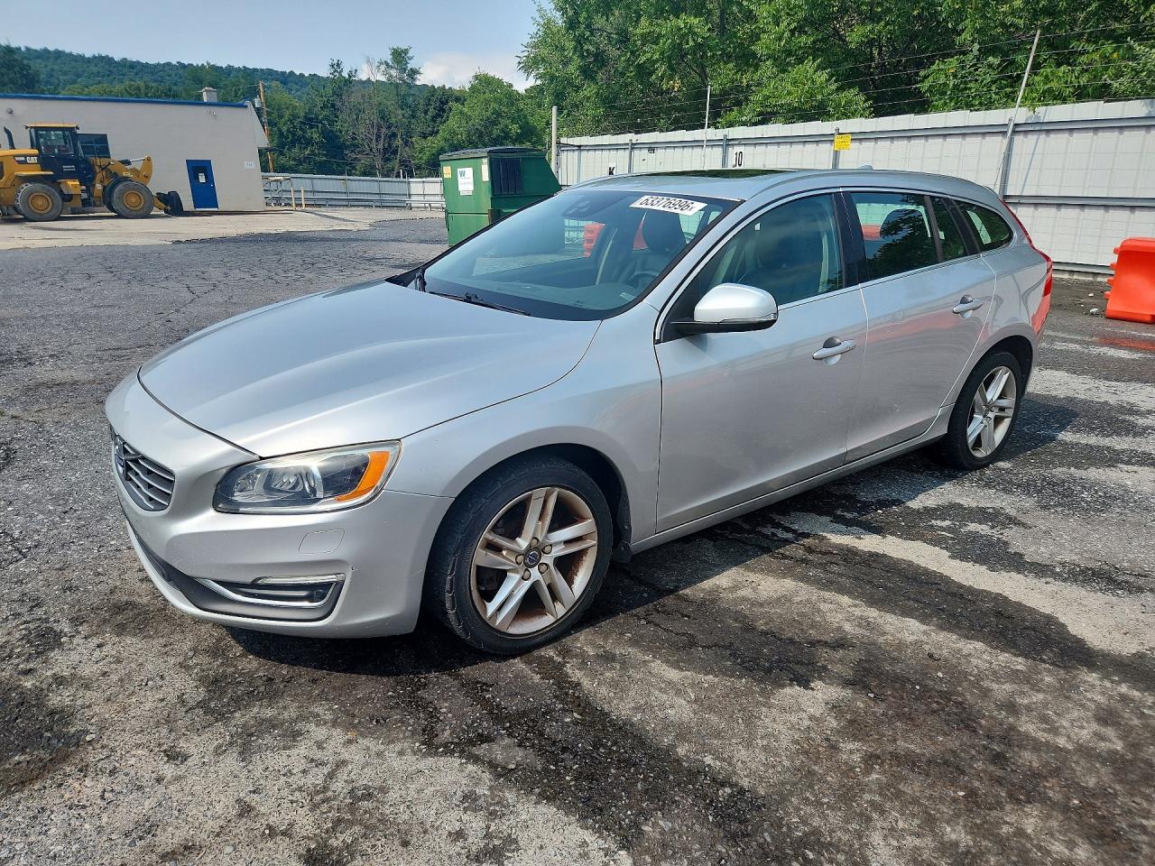 YV140MEM0F1260657 · 2015 VOLVO V60