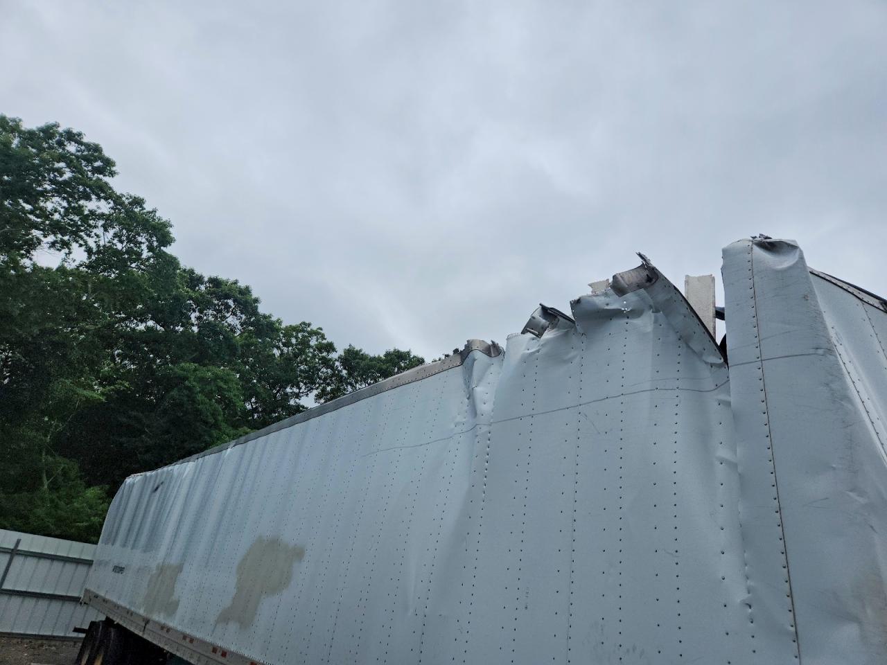 1GRAA0622CT568656 · 2012 GREAT DANE TRAILERS · 7/8