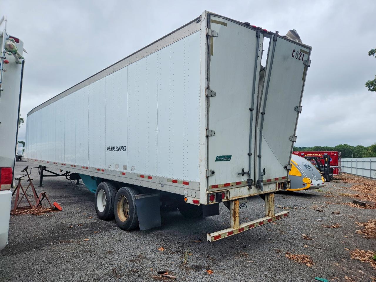 1GRAA0622CT568656 · 2012 GREAT DANE TRAILERS · 2/8