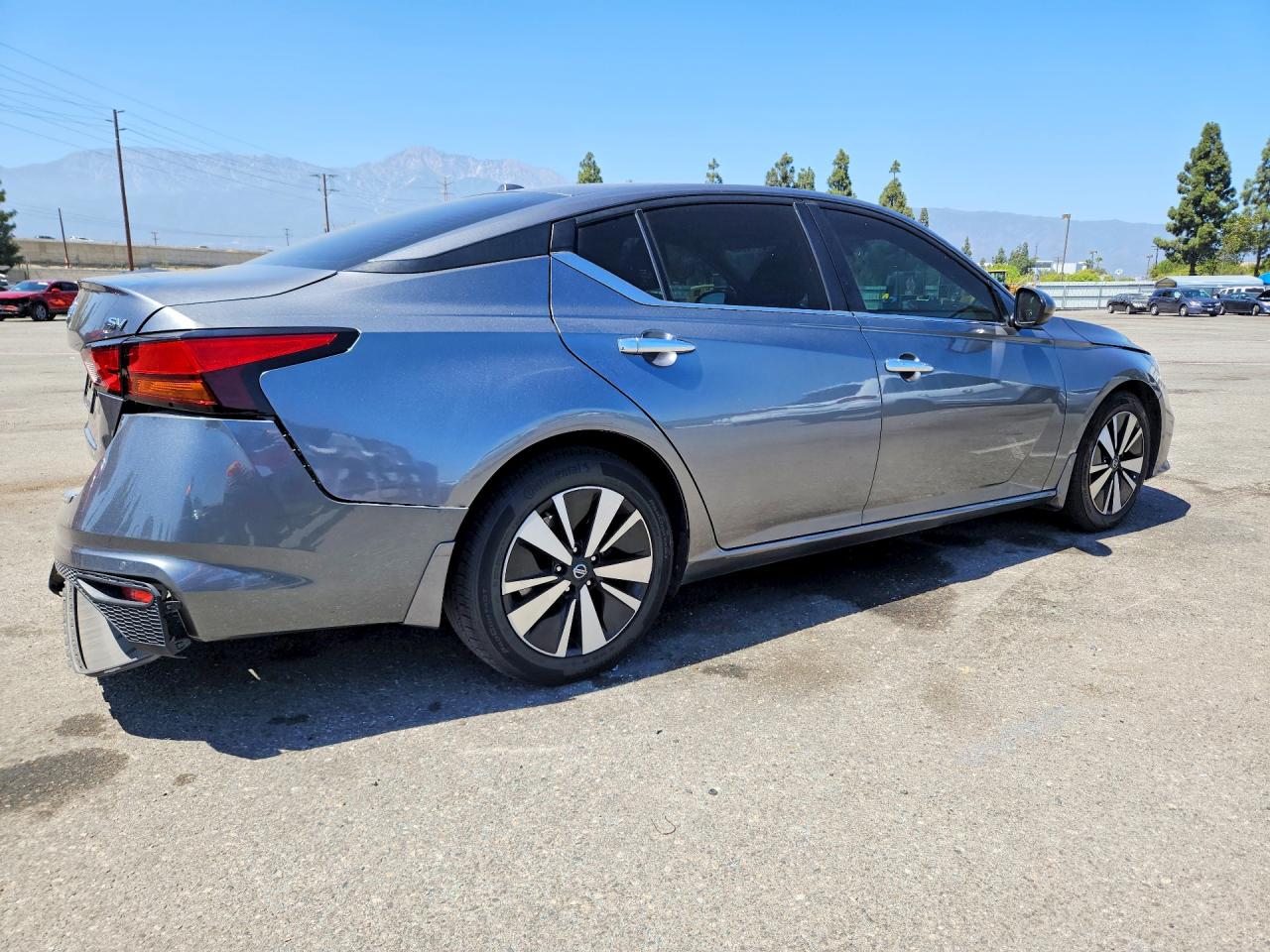 1N4BL4DV2NN371397 · 2022 NISSAN ALTIMA · 3/12