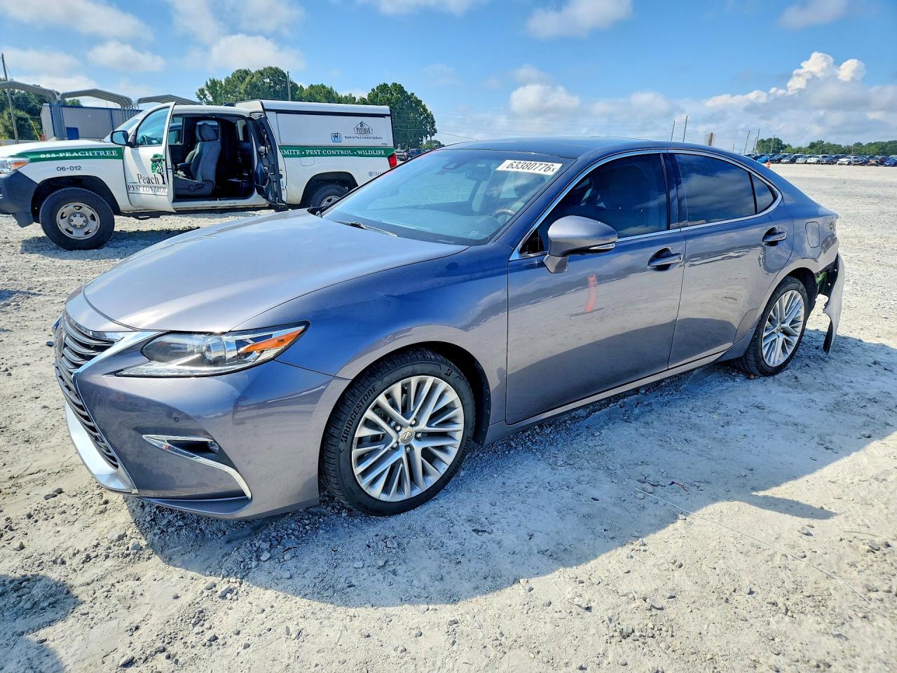 JTHBK1GG8G2212847 · 2016 LEXUS ES