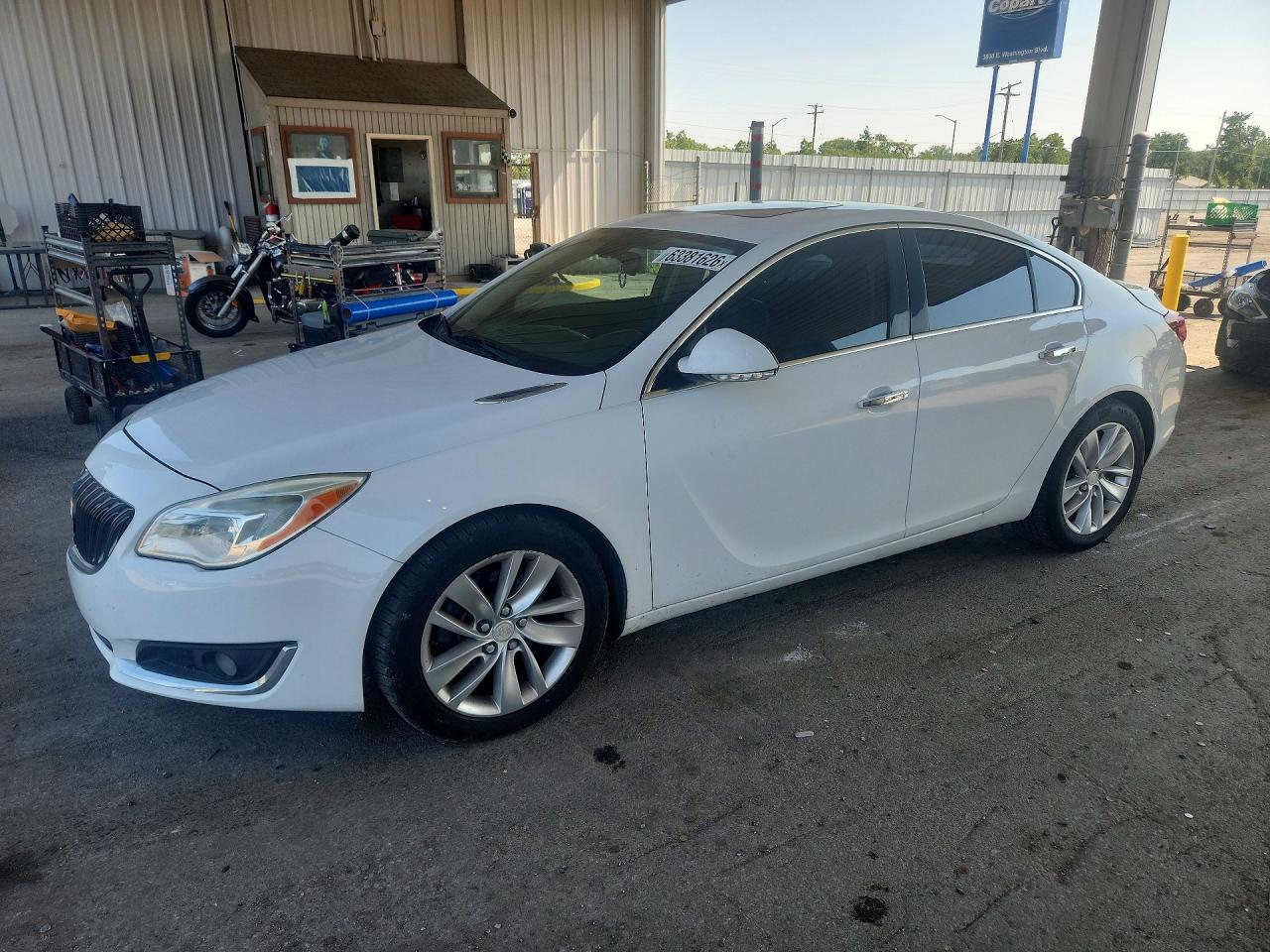 2G4GN5EXXE9271045 · 2014 BUICK REGAL