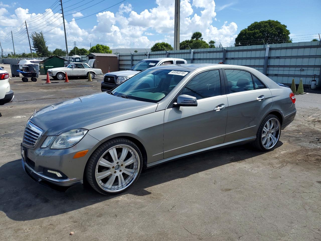WDDHF8HBXAA233004 · 2010 MERCEDES-BENZ E
