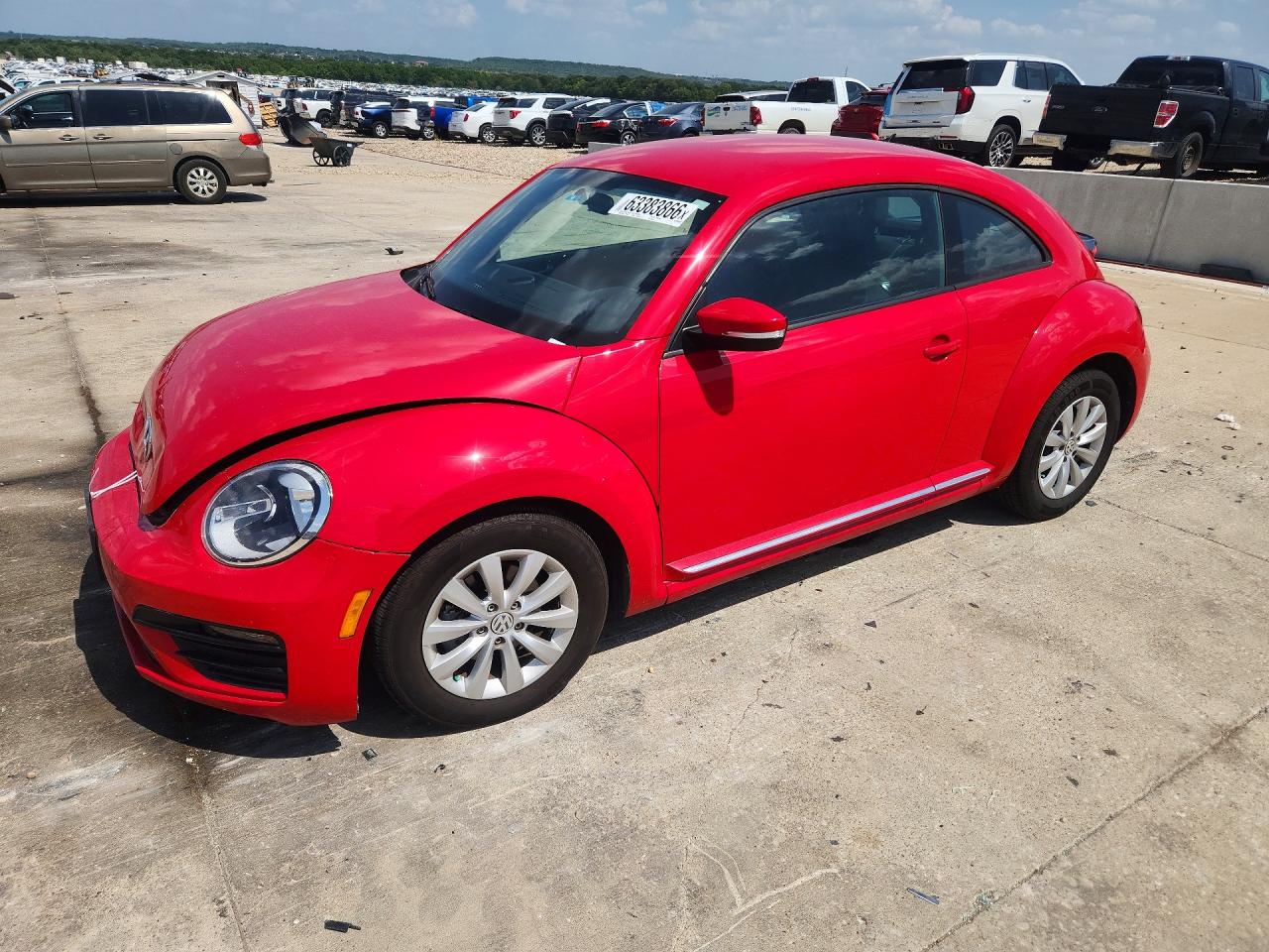 2019 VOLKSWAGEN BEETLE