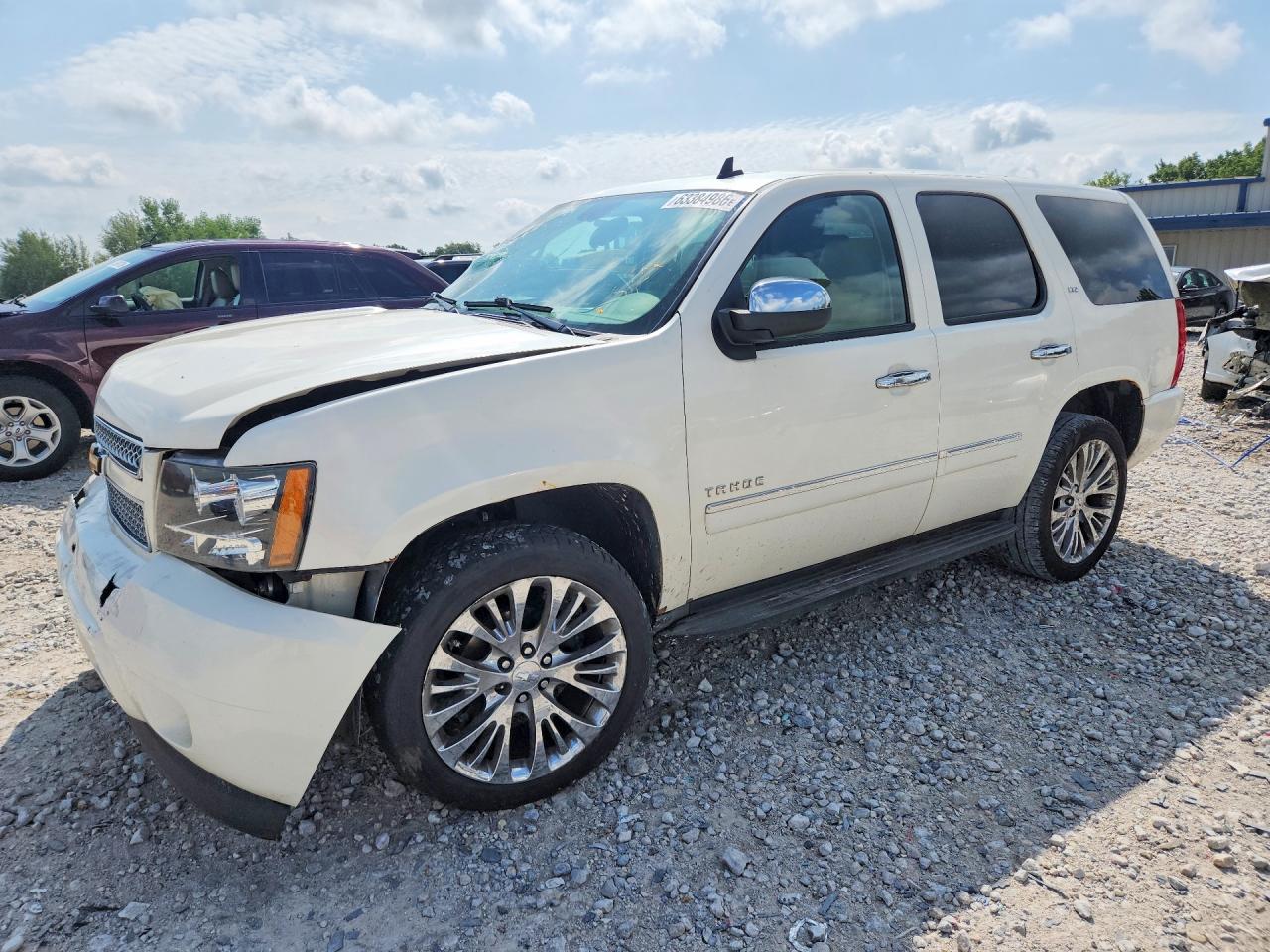 1GNSKCE0XBR350643 · 2011 CHEVROLET TAHOE