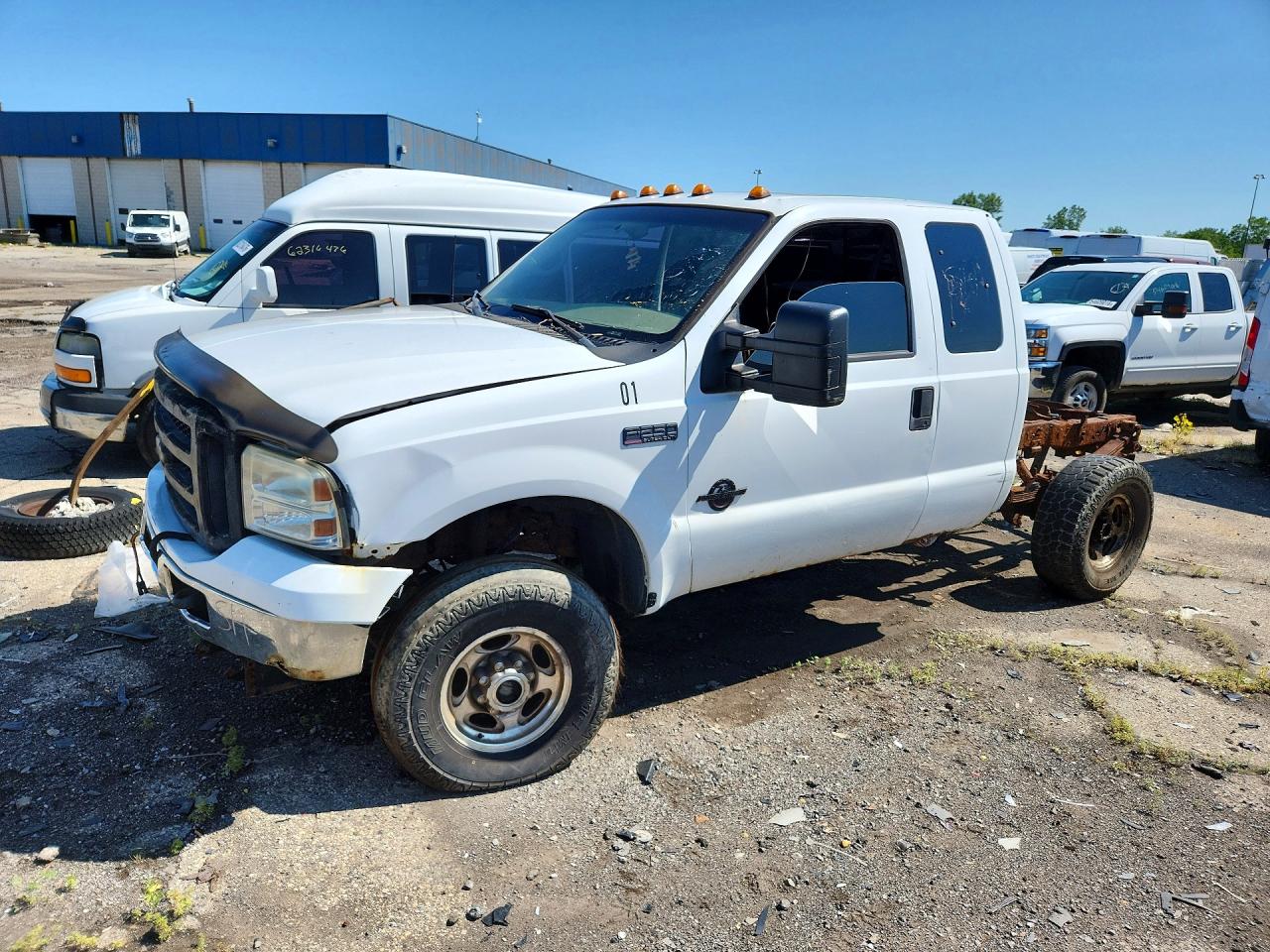 1FTNX21F0YEB87772 · 2000 FORD F250
