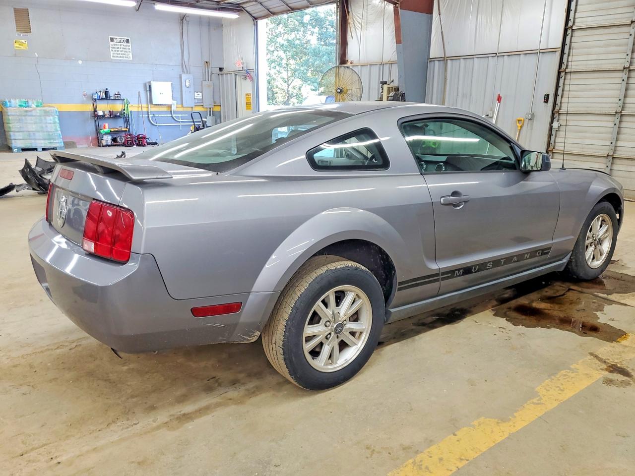 1ZVFT80N665227178 · 2006 FORD MUSTANG · 3/12