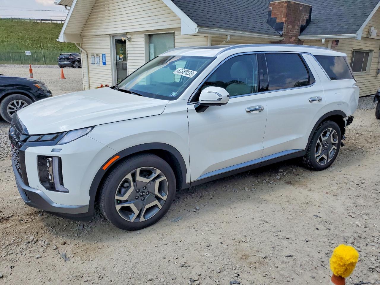 KM8R4DGE2SU945141 · 2025 HYUNDAI PALISADE