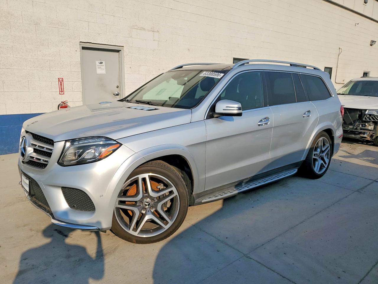 4JGDF7DE8HA989553 · 2017 MERCEDES-BENZ GLS