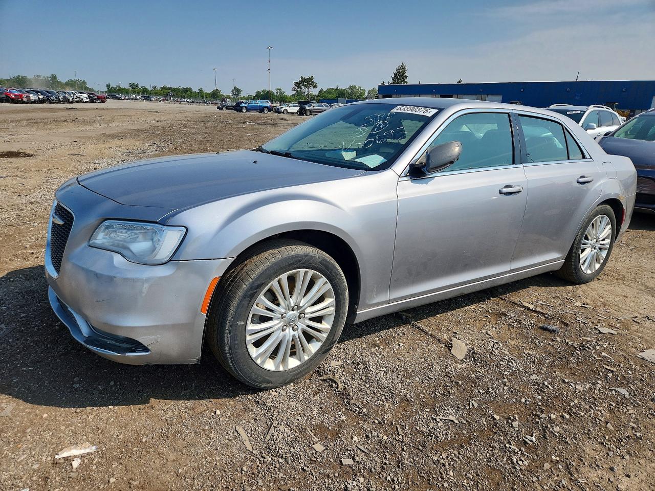 2C3CCARG4FH760693 · 2015 CHRYSLER 300