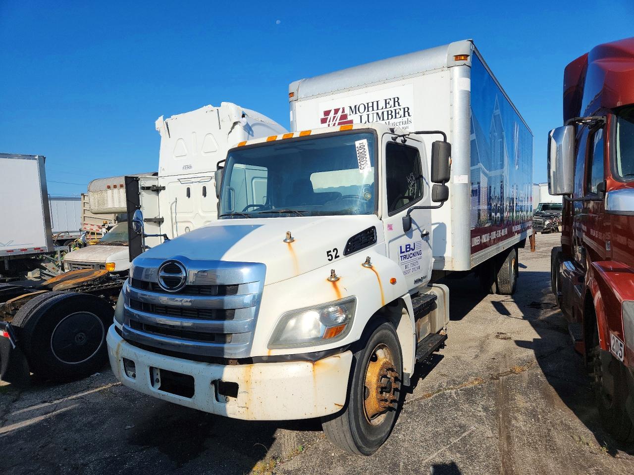 5PVNE8JV4F4S53663 · 2015 HINO 258/268