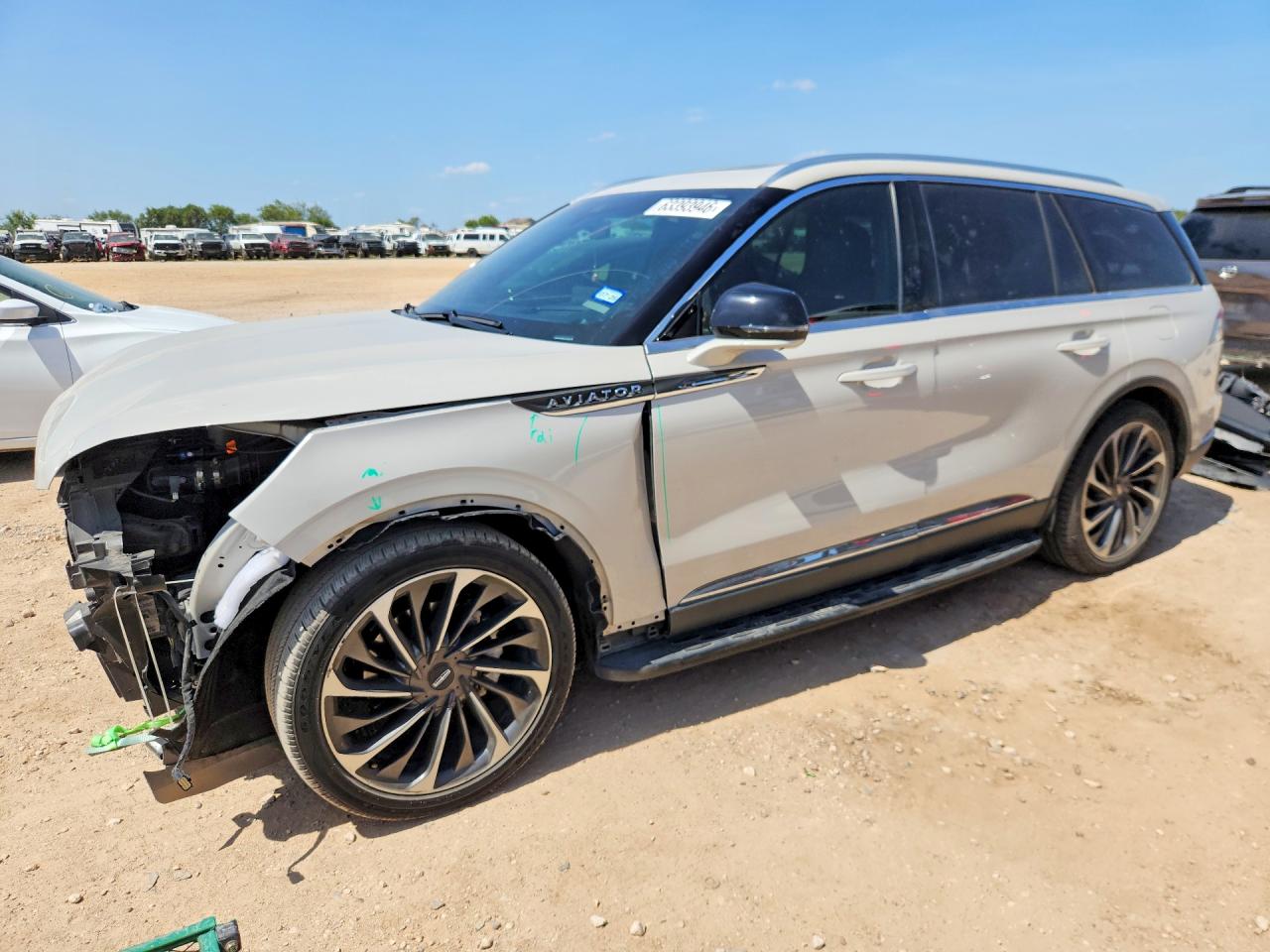 5LM5J7WC9NGL12015 · 2022 LINCOLN AVIATOR